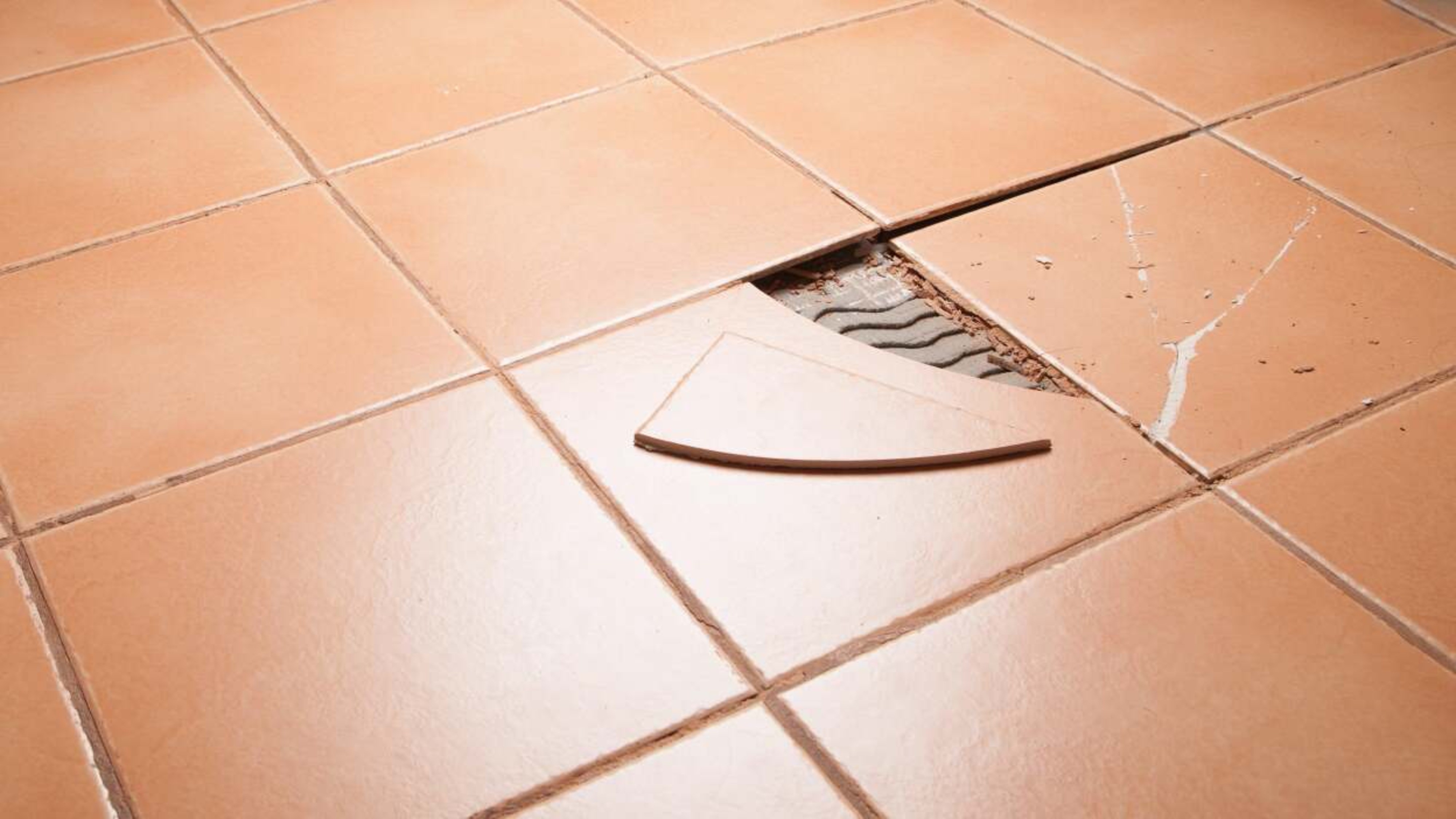 The Ultimate Guide to Fixing Damaged Tiles Like a Pro!