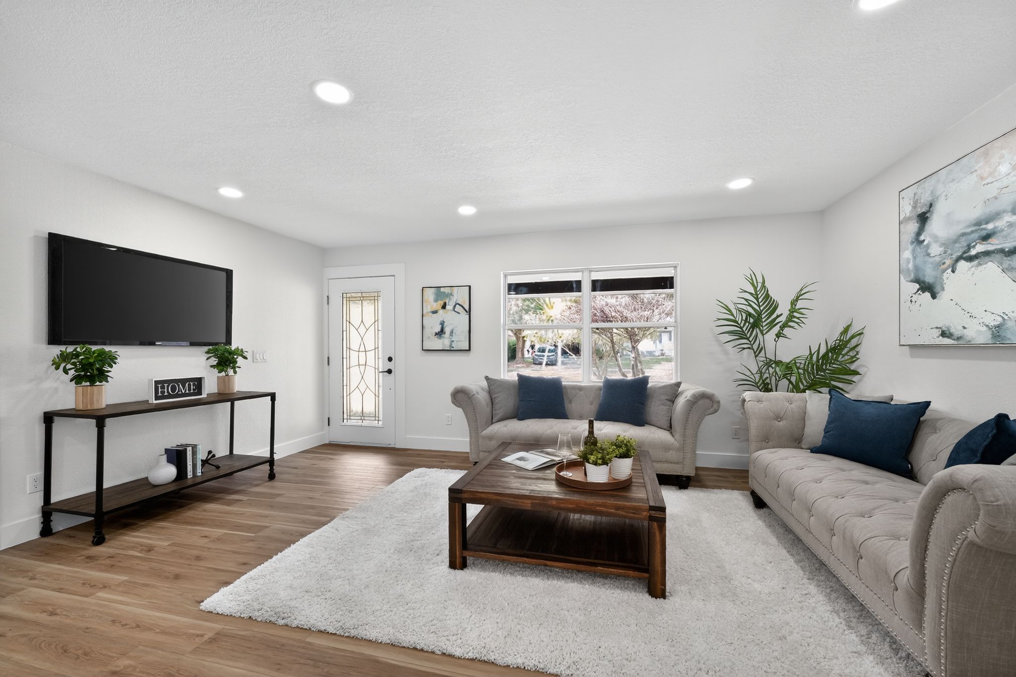 Hawthorn house living room