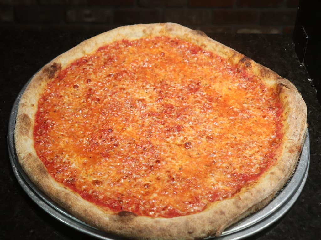 Cheese Pizza (18")