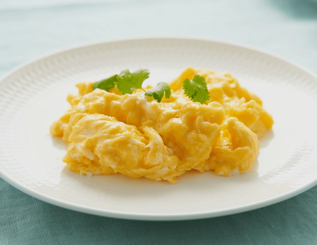 Frozen creamy scrambled eggs