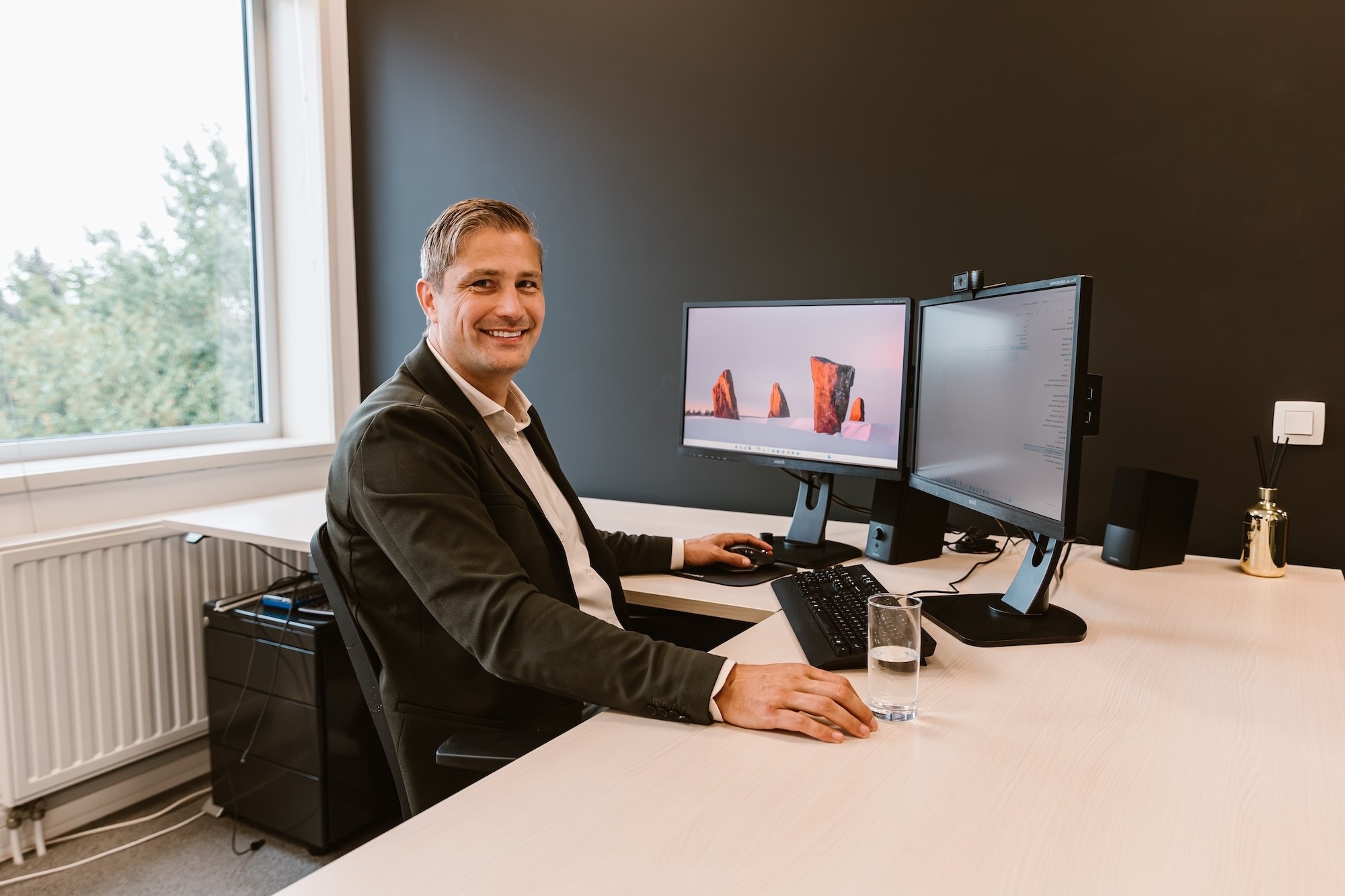 Woman with color palette