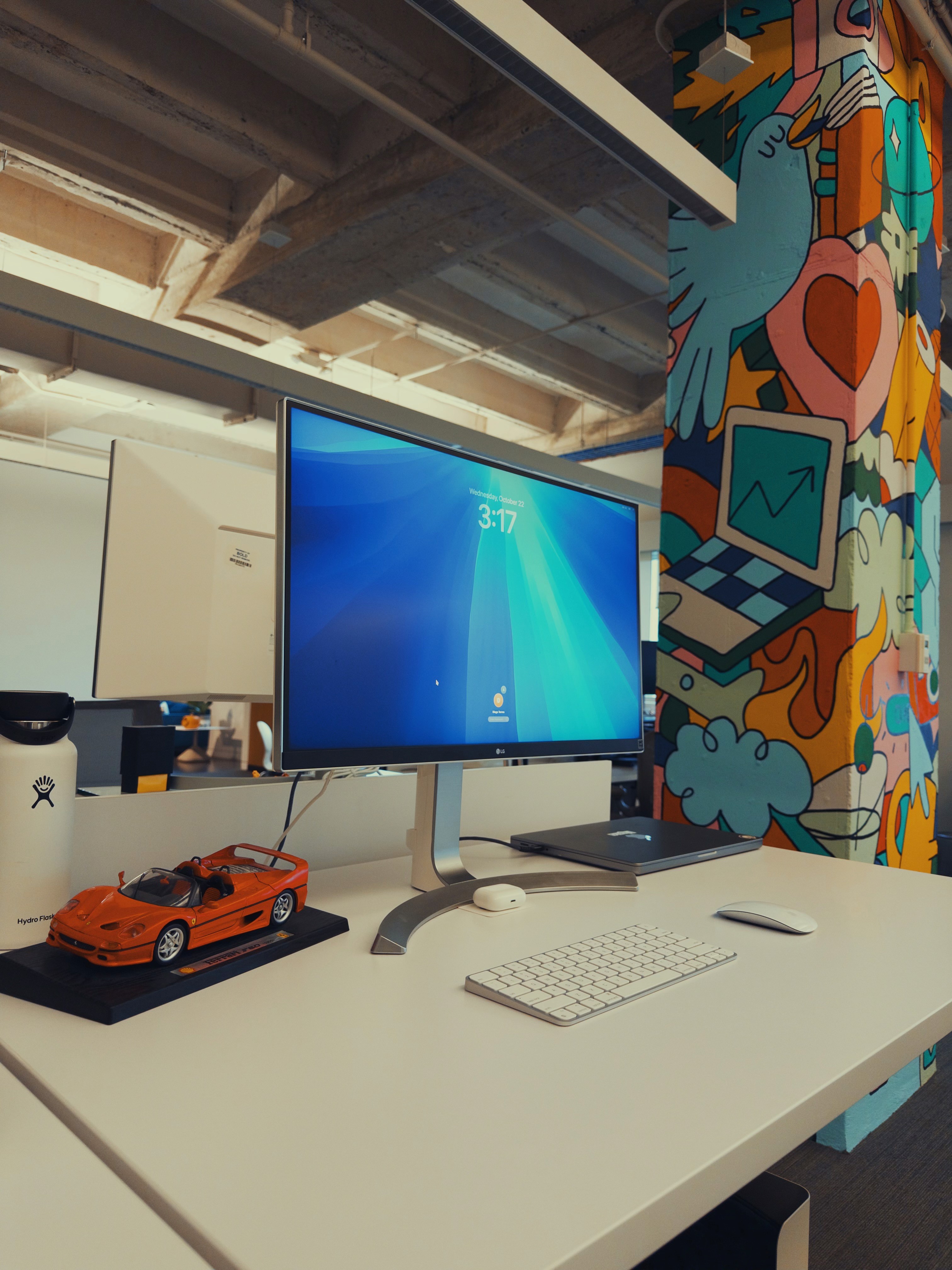minimal-office-setup-mural.jpg