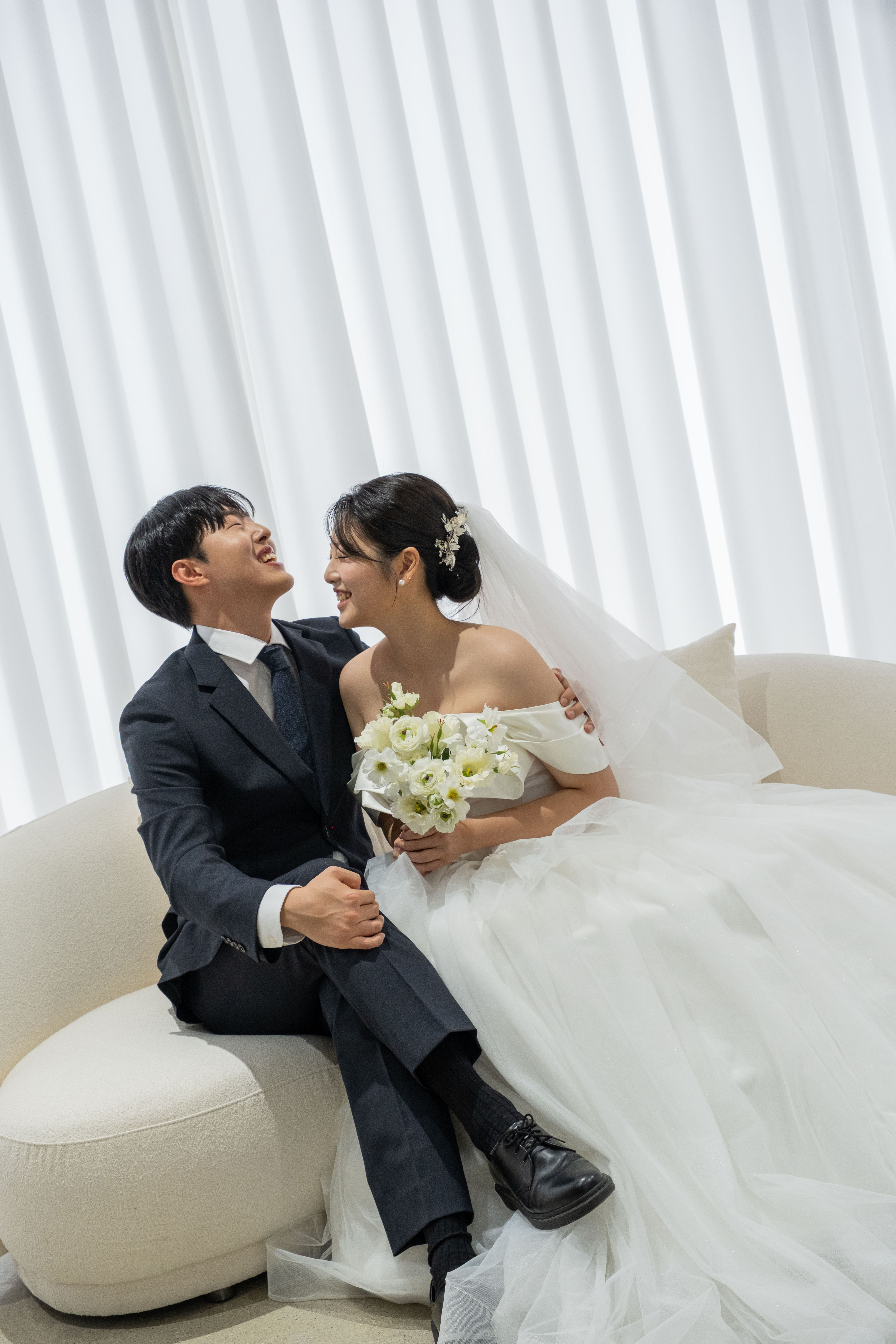 스페이스남산웨딩 리허설 촬영 후기 | 소유필름이 기록한 남산타워 뷰의 미니멀 웨딩