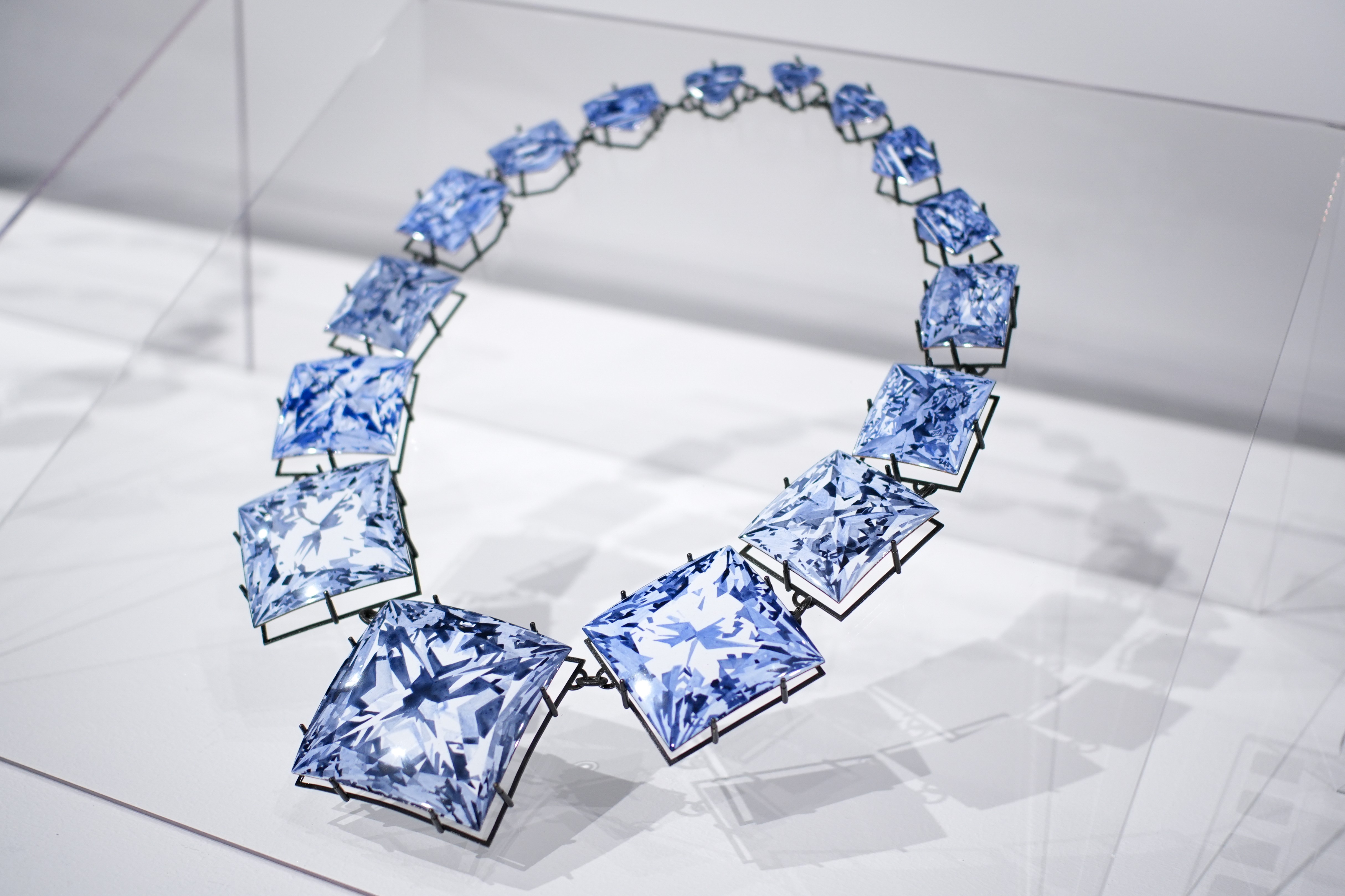 Gem by Yuxin Song, painted enamel on copper, contemporary jewelry necklace, selected for SCHMUCK 2026 Munich