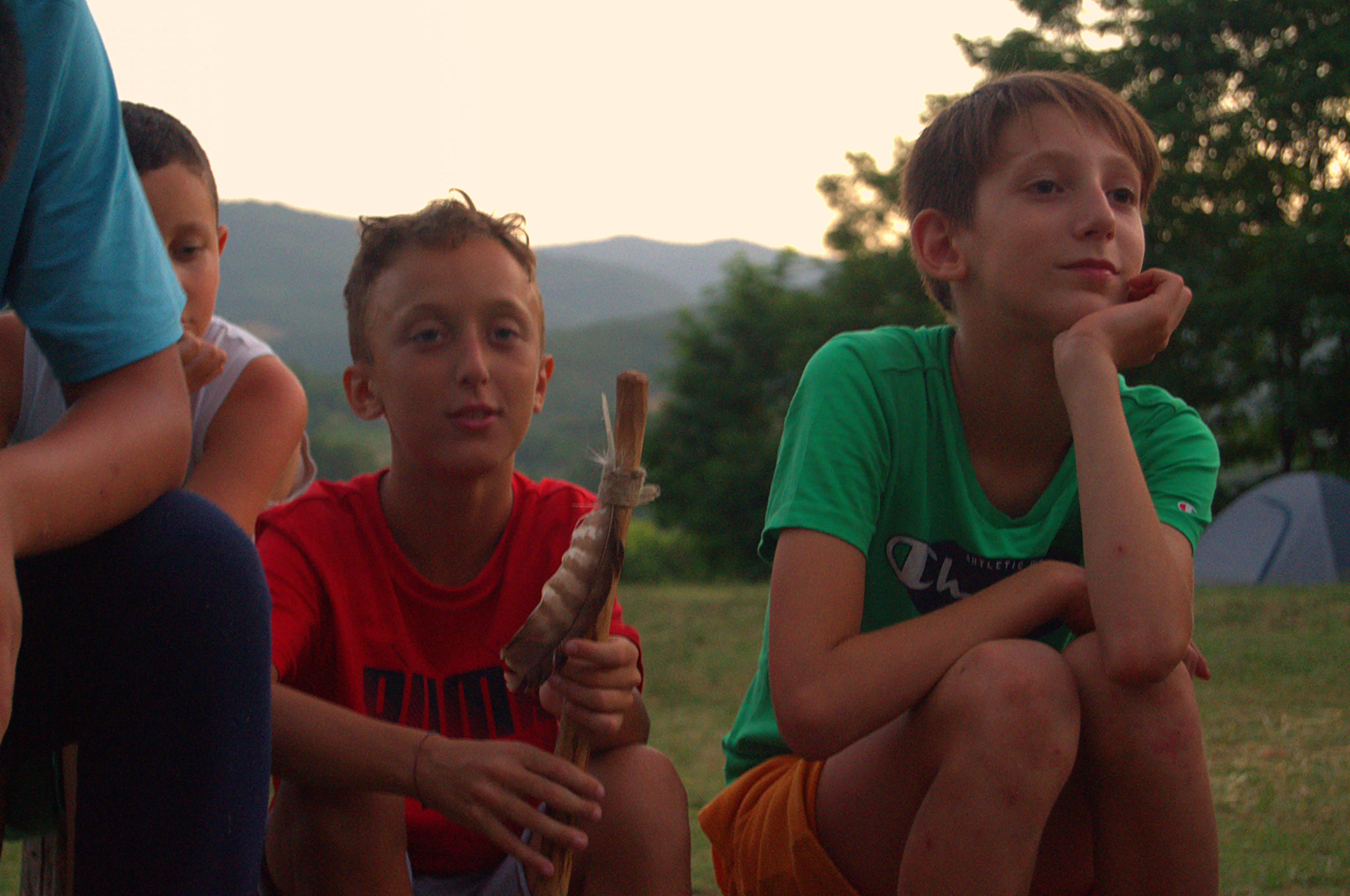 Andrea Modesti, istruttore di survival e bushcraft, esperto in campi avventura per ragazzi e corsi di sopravvivenza outdoor