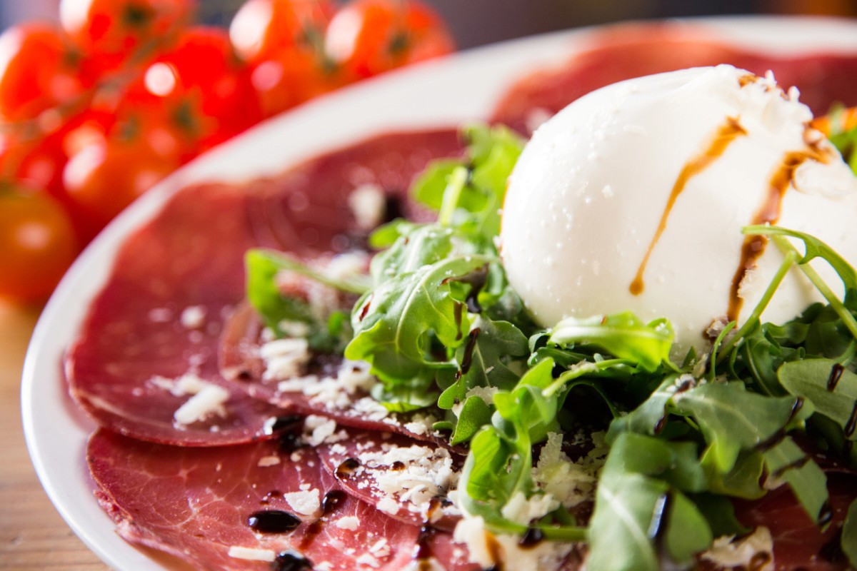 Burrata e prosciutto