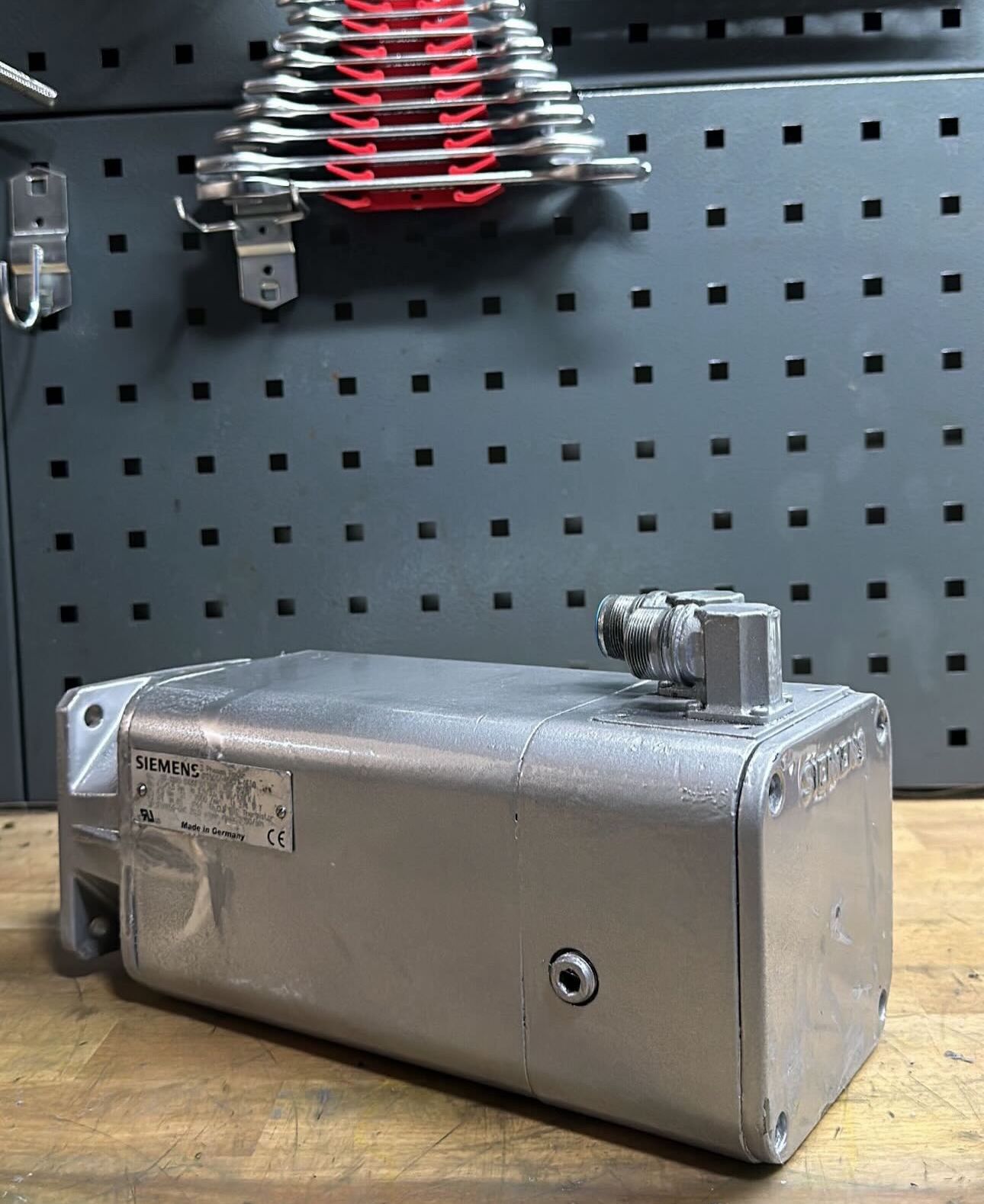 Siemens 1FT Servo Motor