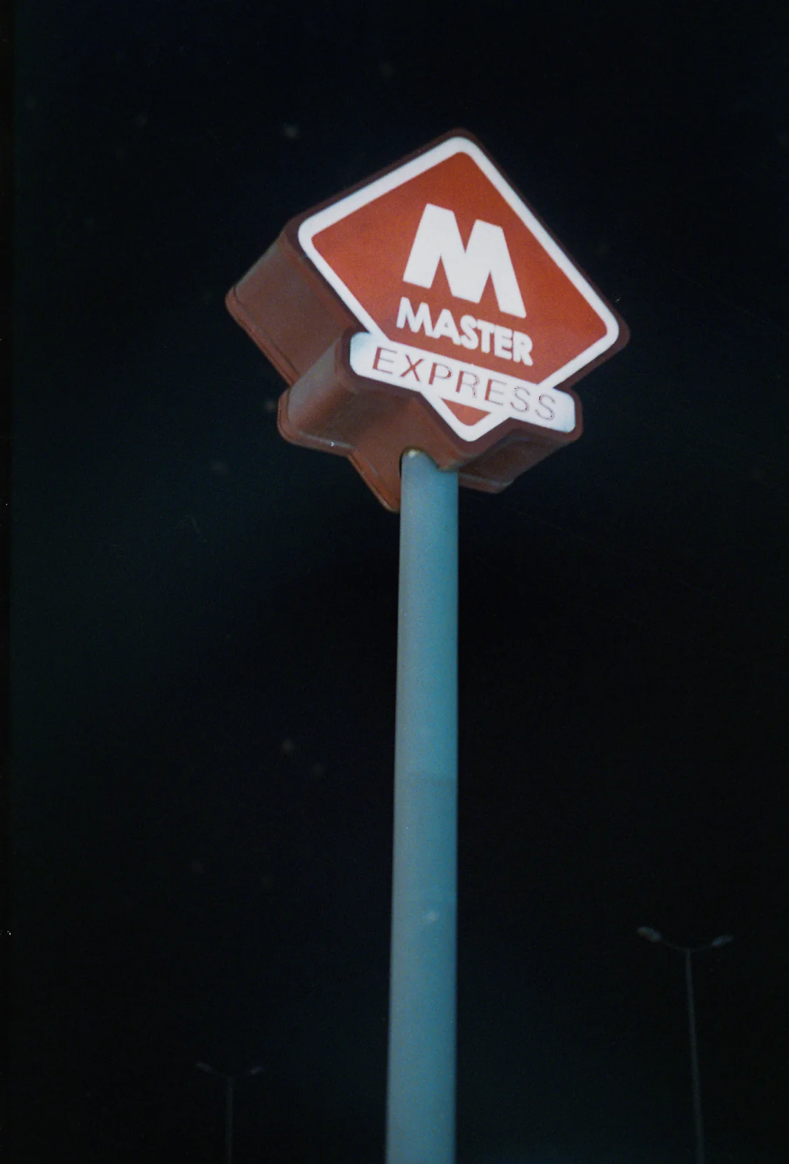 Master Express Sign