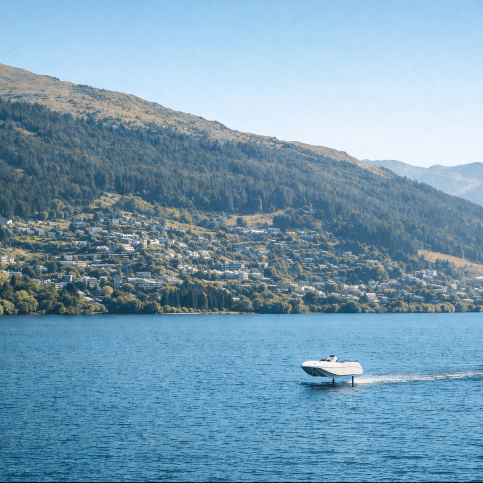 Concetrated triathlete grayscale