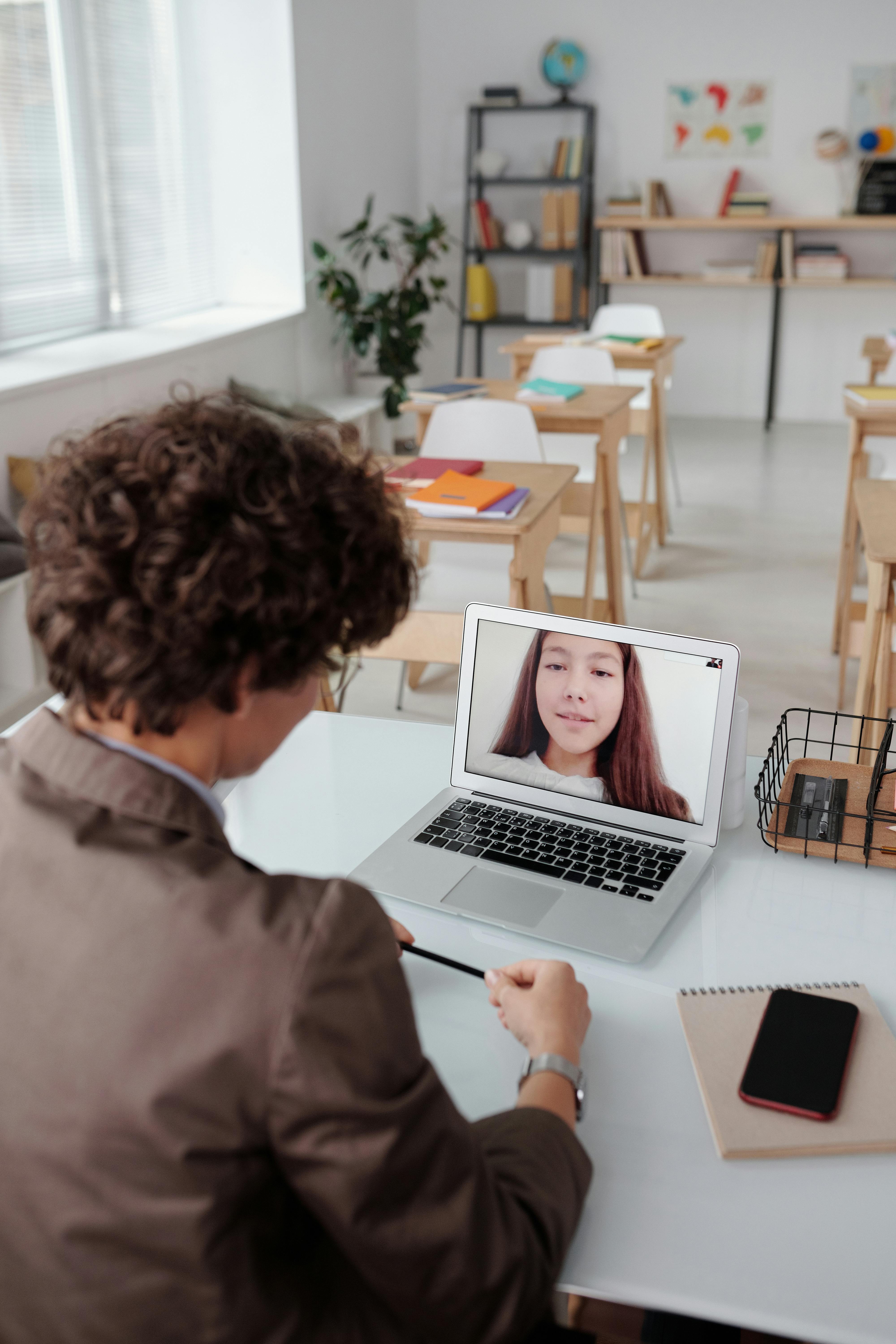 Therapist using CompliantChatGPT during an online counseling session to automate client note summaries and generate coping strategies. The tool helps mental health professionals reduce documentation time and focus on patient care.