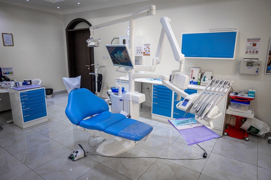 Modern dental room at Bella Medical Centre with advanced technology.