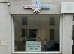 Local de l'entreprise ThermaClima vu de l'extérieur depuis la rue de Bonsecours à Nancy