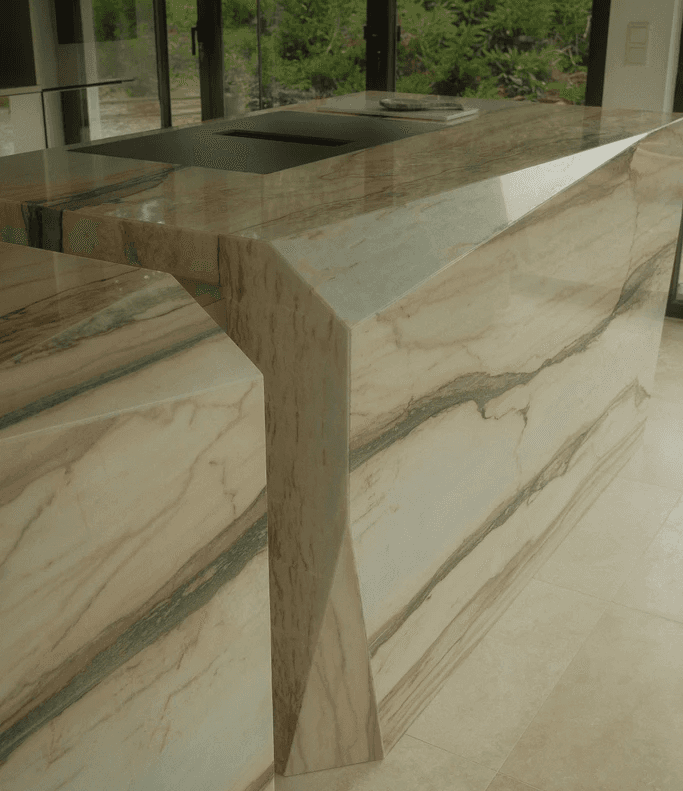 Naturstein Designer Küche Faber Söhne aus Stuttgart