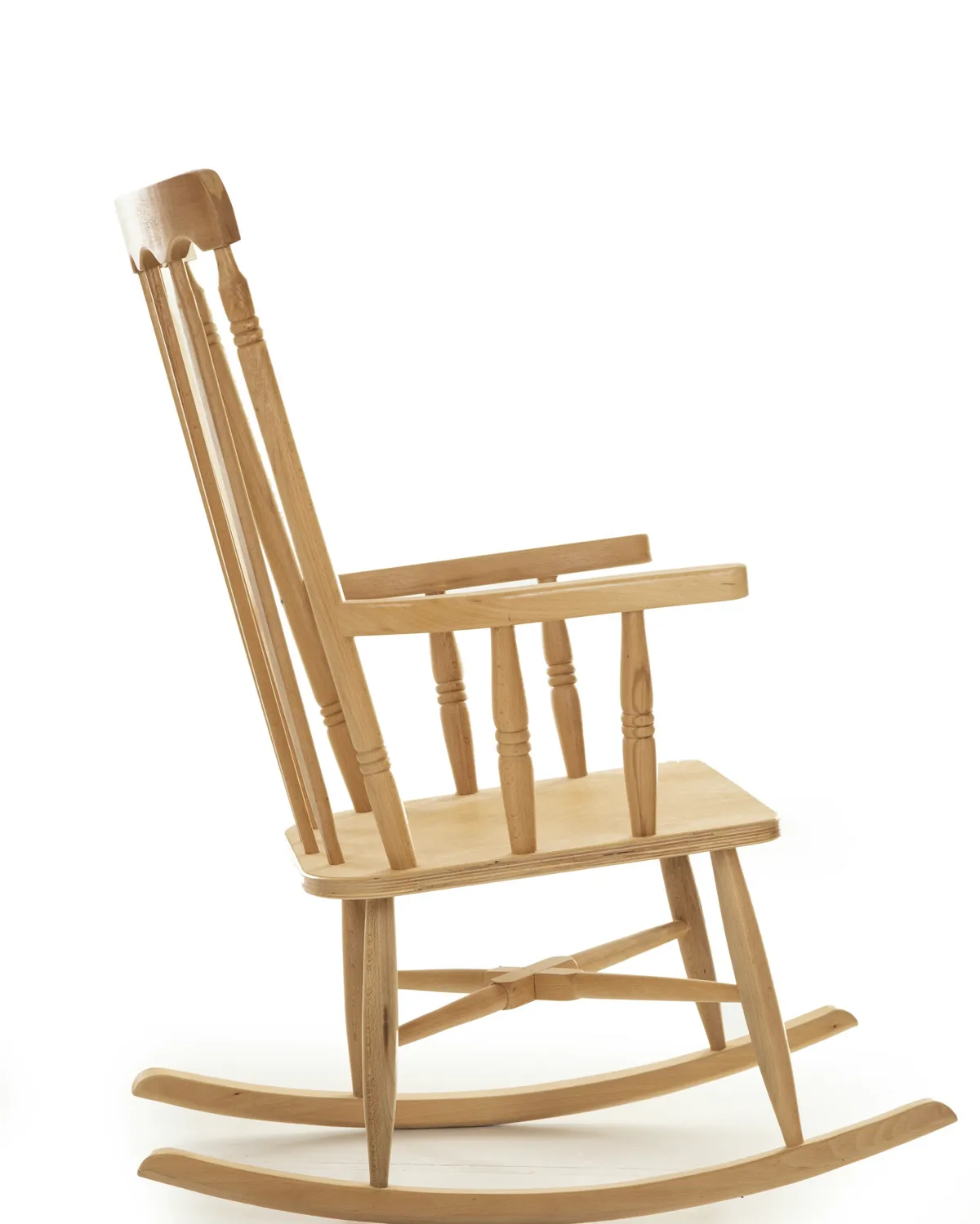 Spindle rocker in beech, hand-turned, in a room