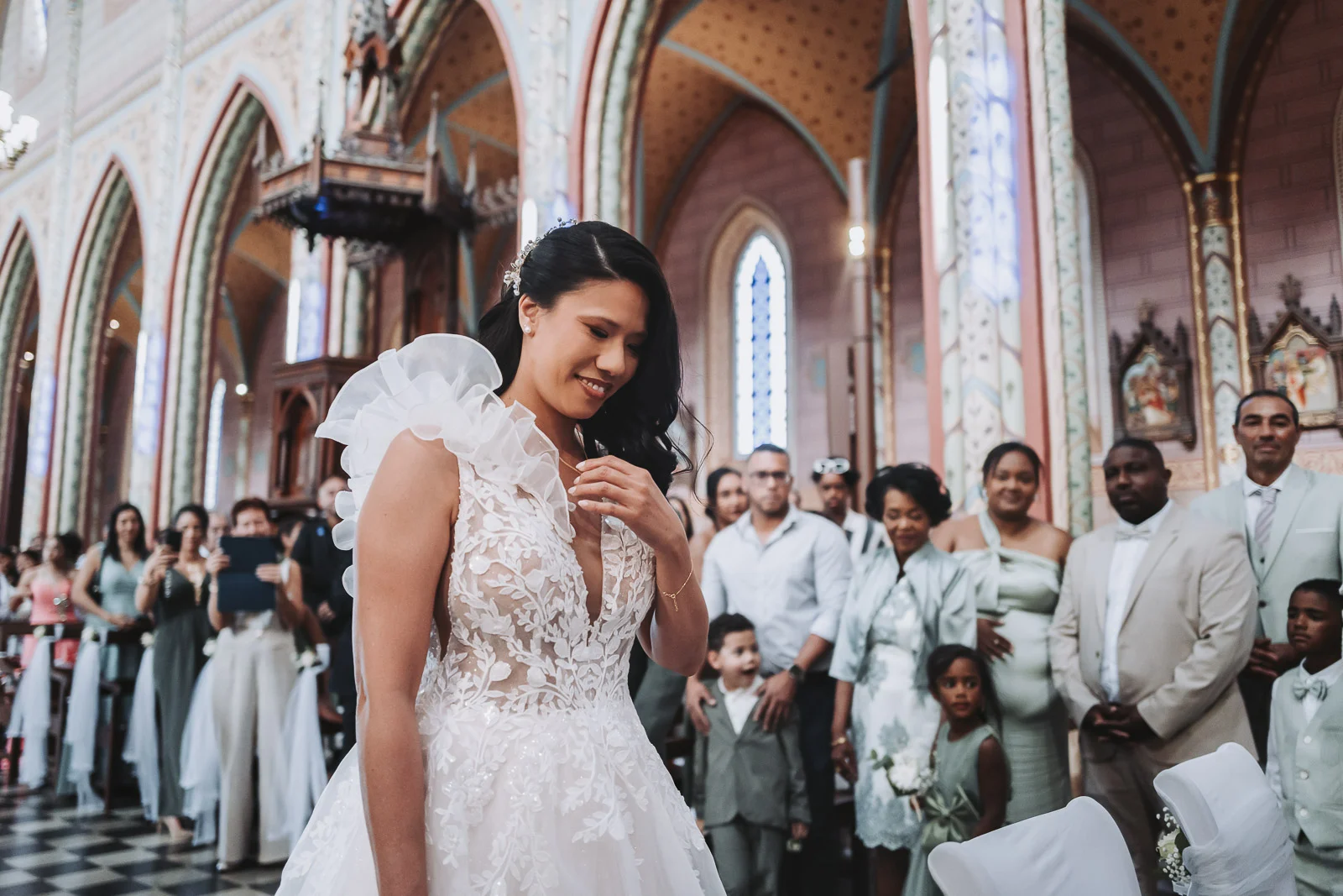Sortie de cérémonie de mariage à l'église — Photographe Réunion 974