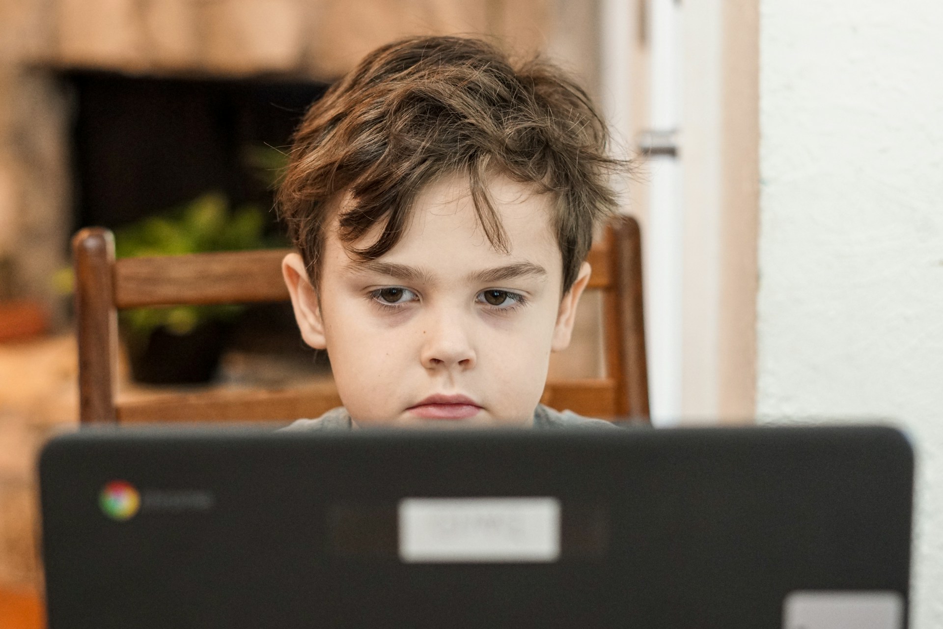 Encouraging Creativity Through Coding: How Kids Can Build Their Own Games and Apps