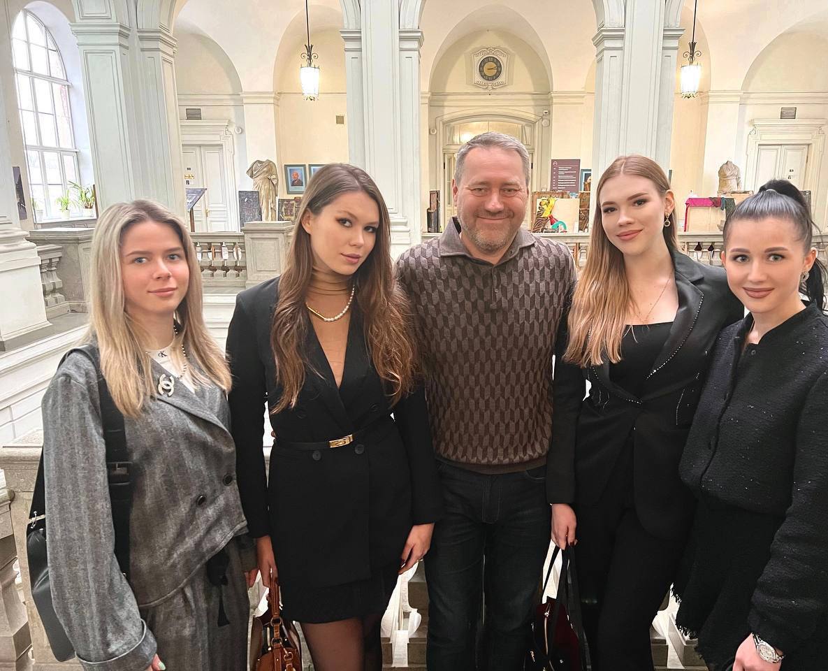 Волонтёрская и социальная активность