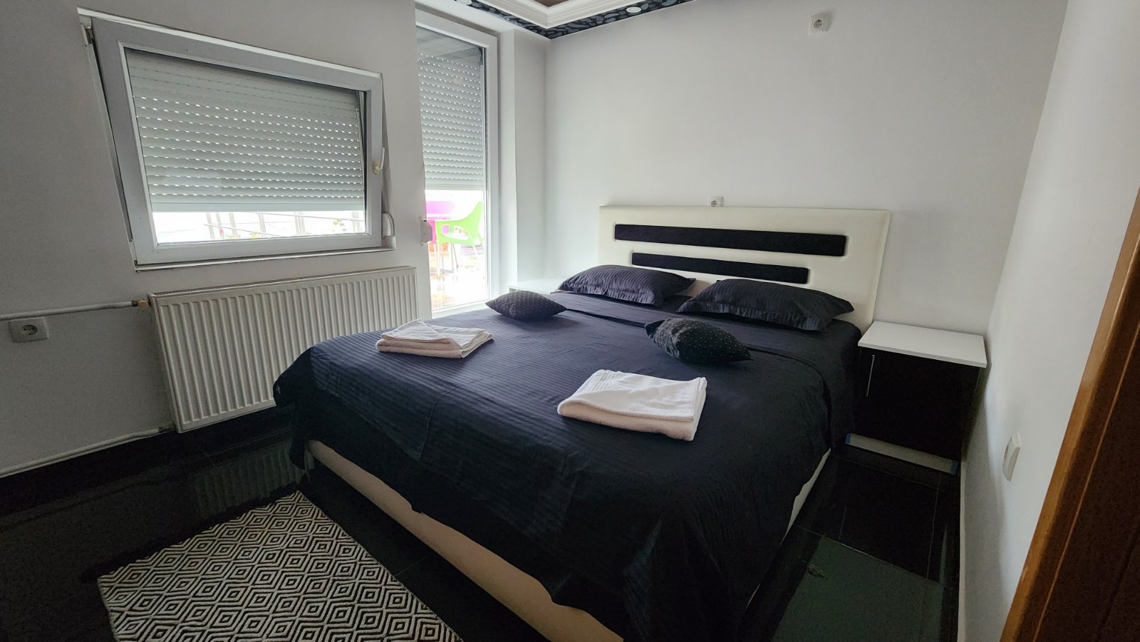 Slika sobe Apartmana 14 u Novom Sadu.