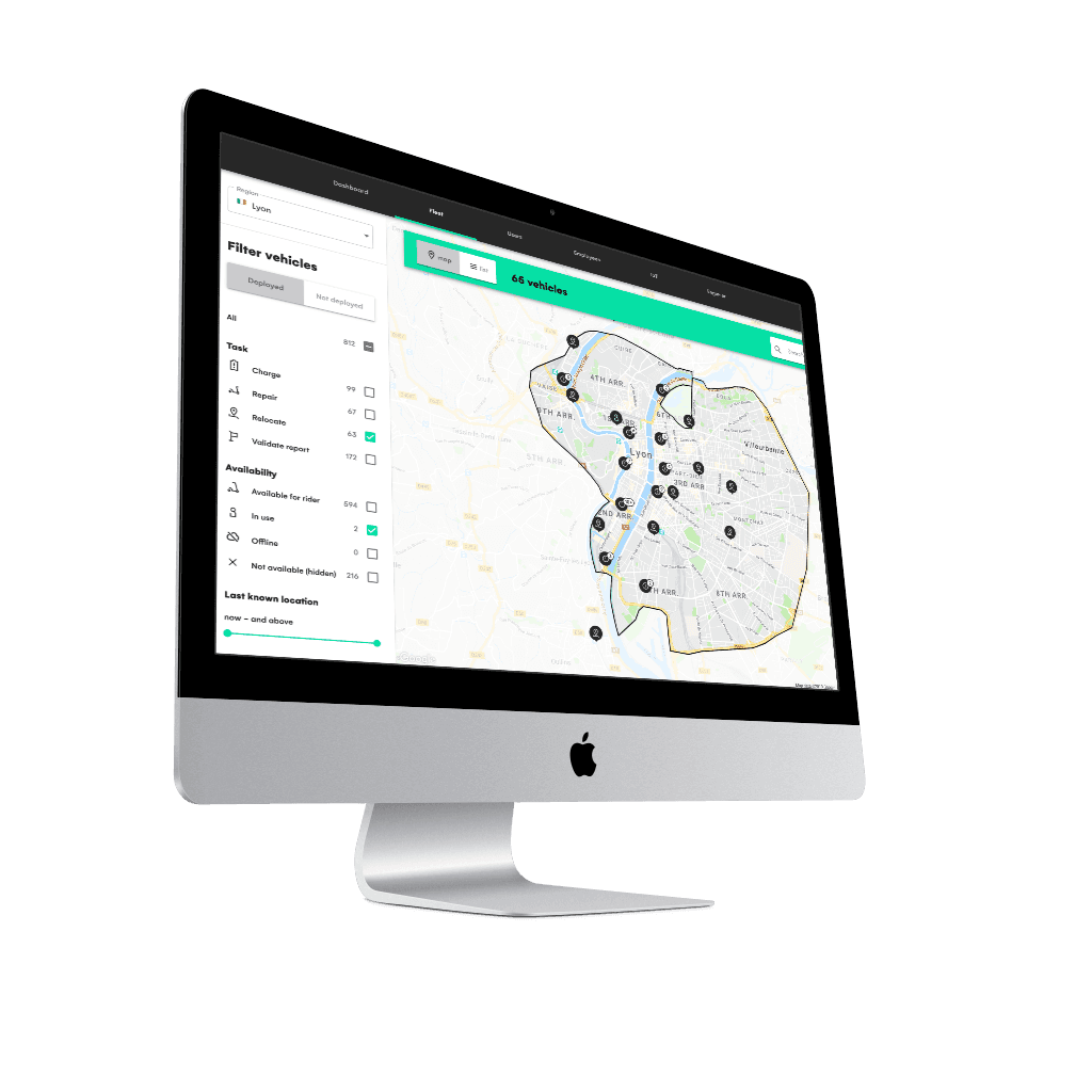 iMac met applcatie open en map.