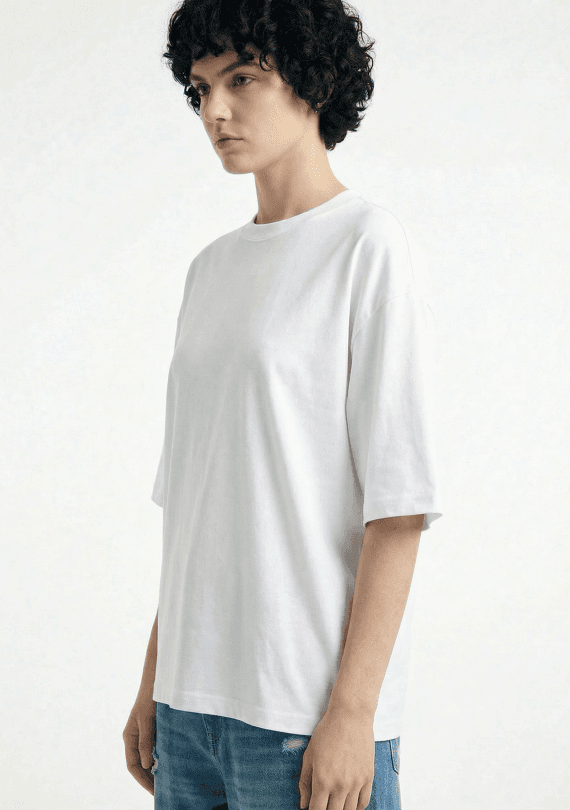 Oversize white tshirt