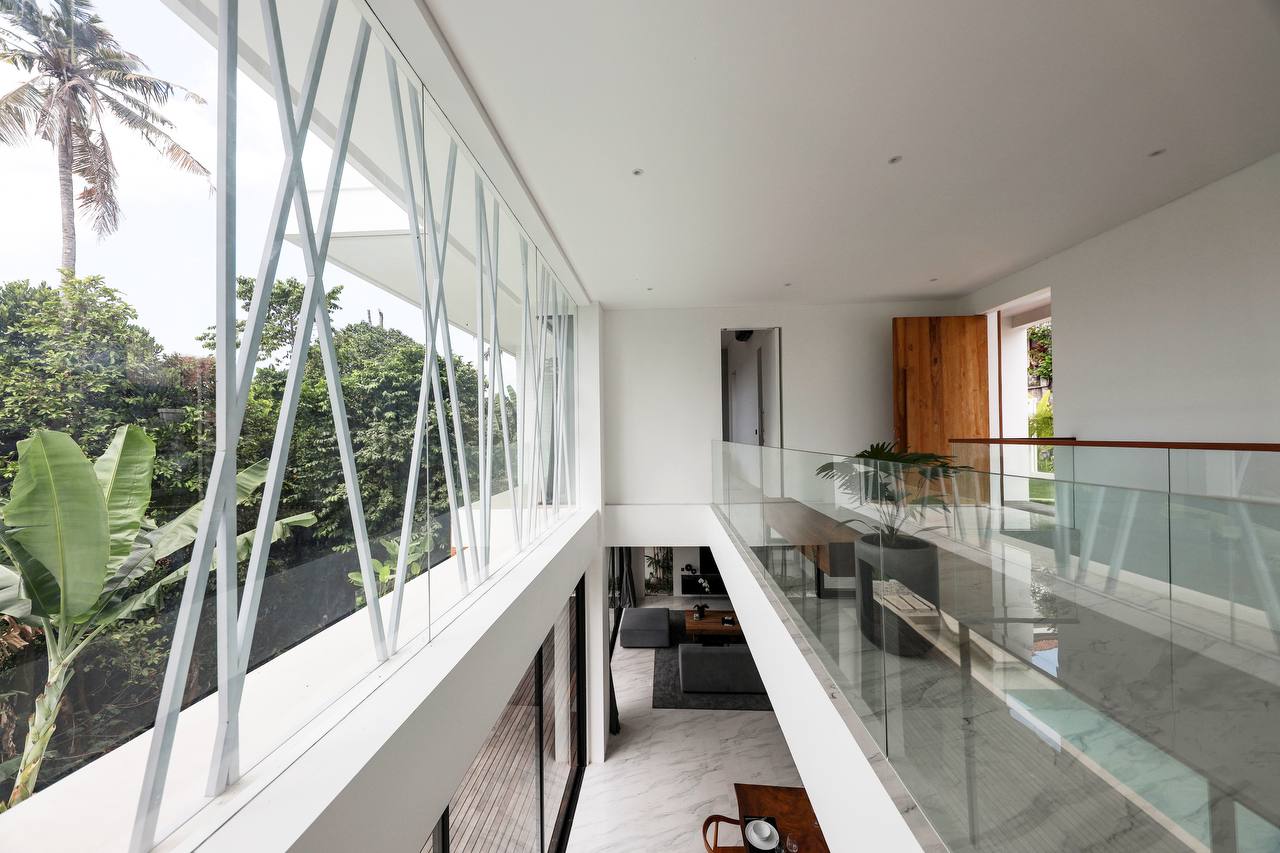 Сompleted designer 2-bedroom villa in Canggu (Babakan) with a panoramic pool overlooking jungle and rice field scenery