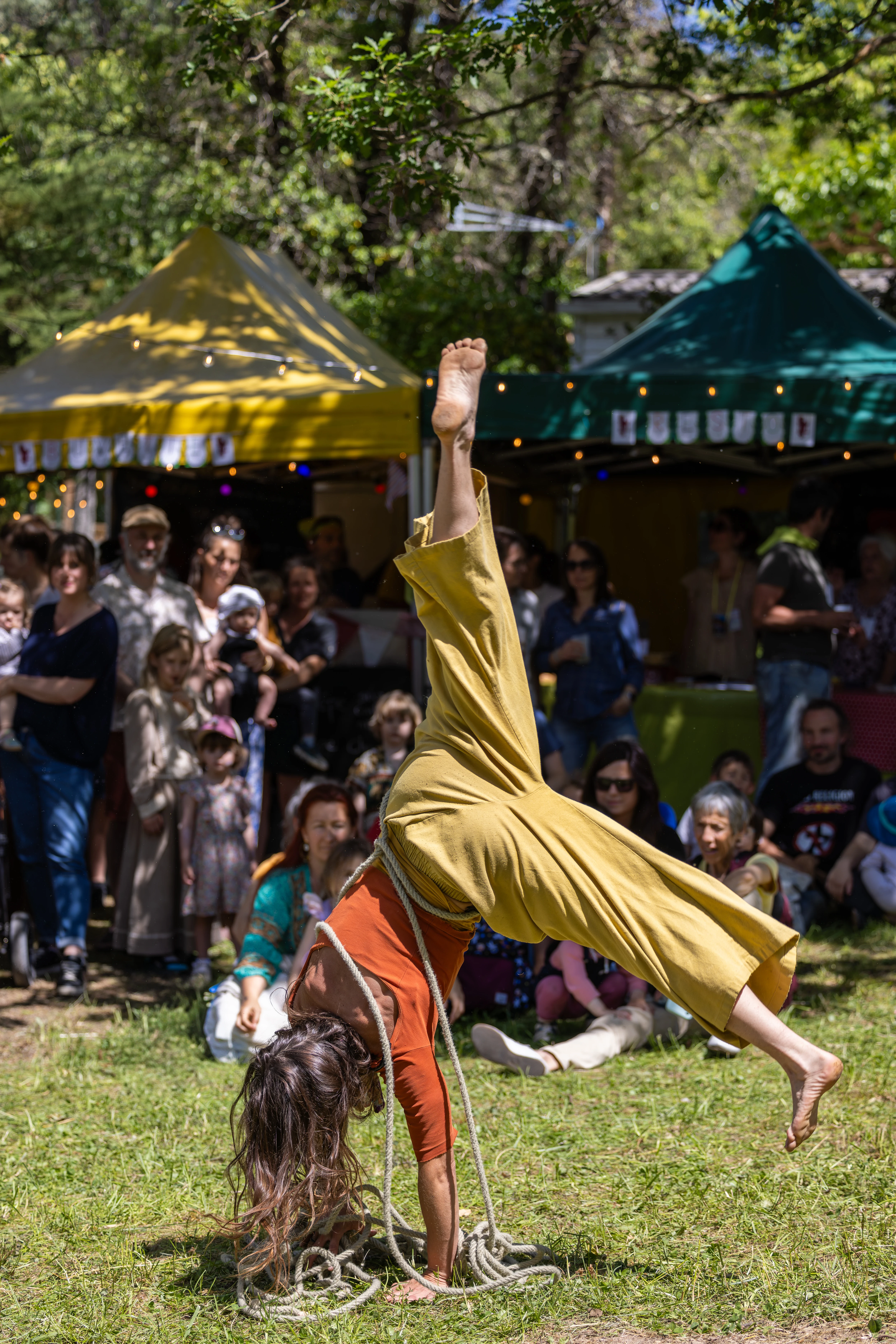 spectacle-accrobaties-festival-la-belle-verte