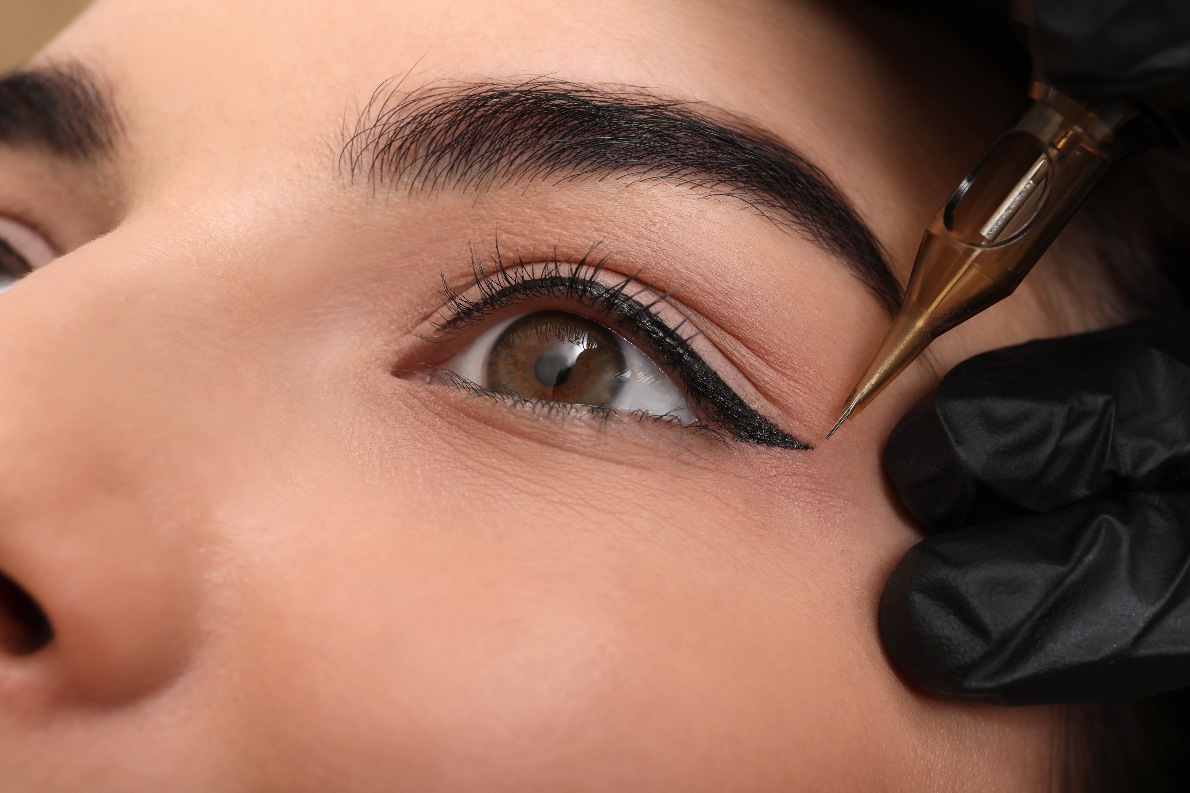 Semi-Permanent Eyeliner