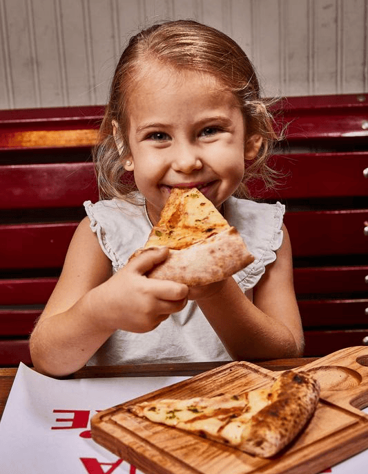 Nena comienzo Pizza de Almacén