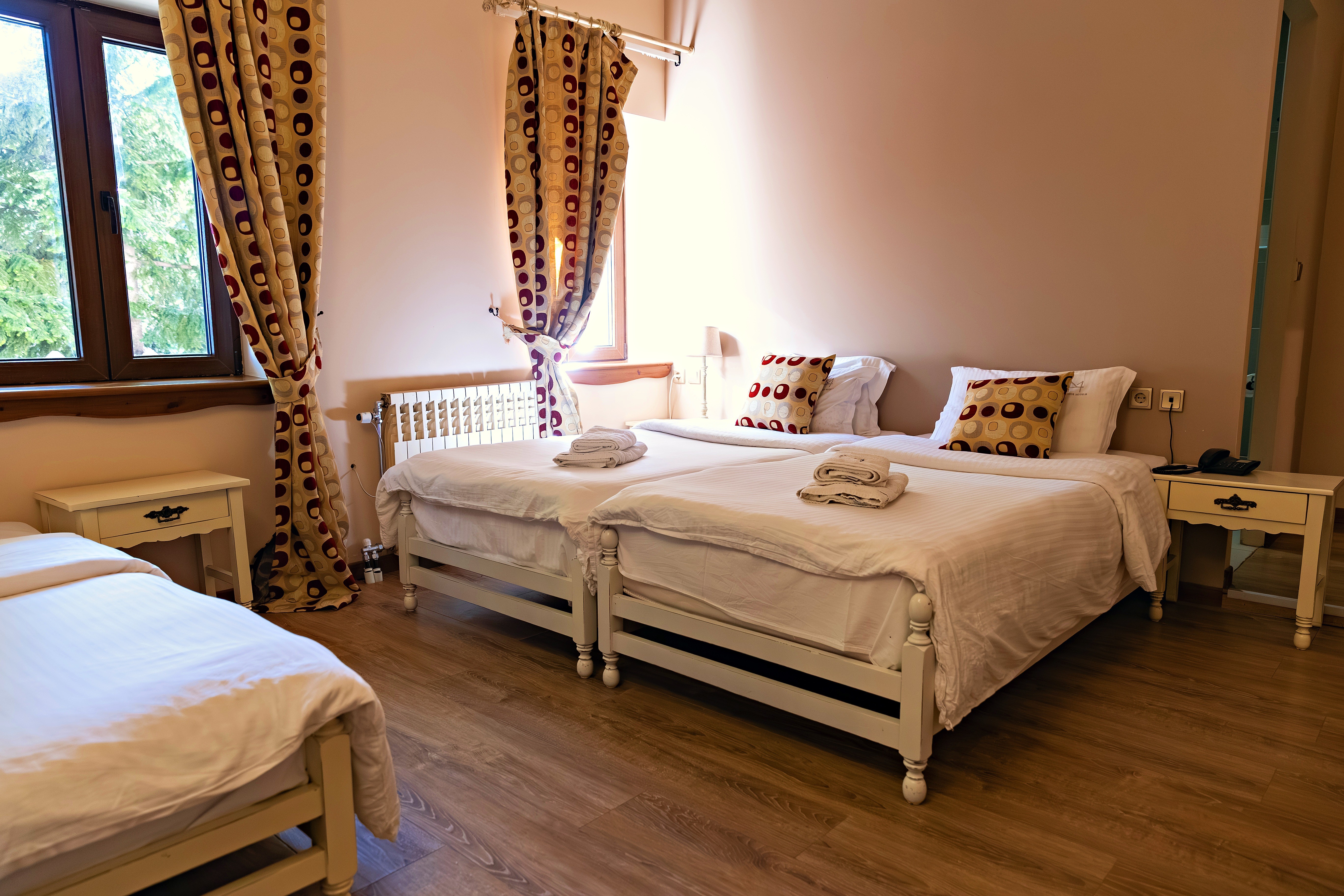 Room gallery image 4