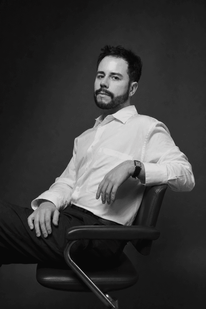 Noah miles, web designer and developer