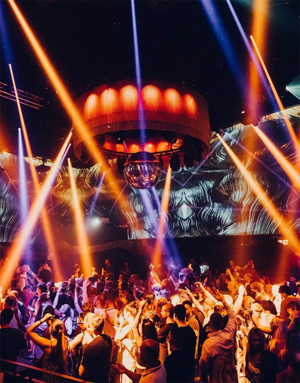 Club Chinois in Ibiza close to Luxury Villa Can Nemo