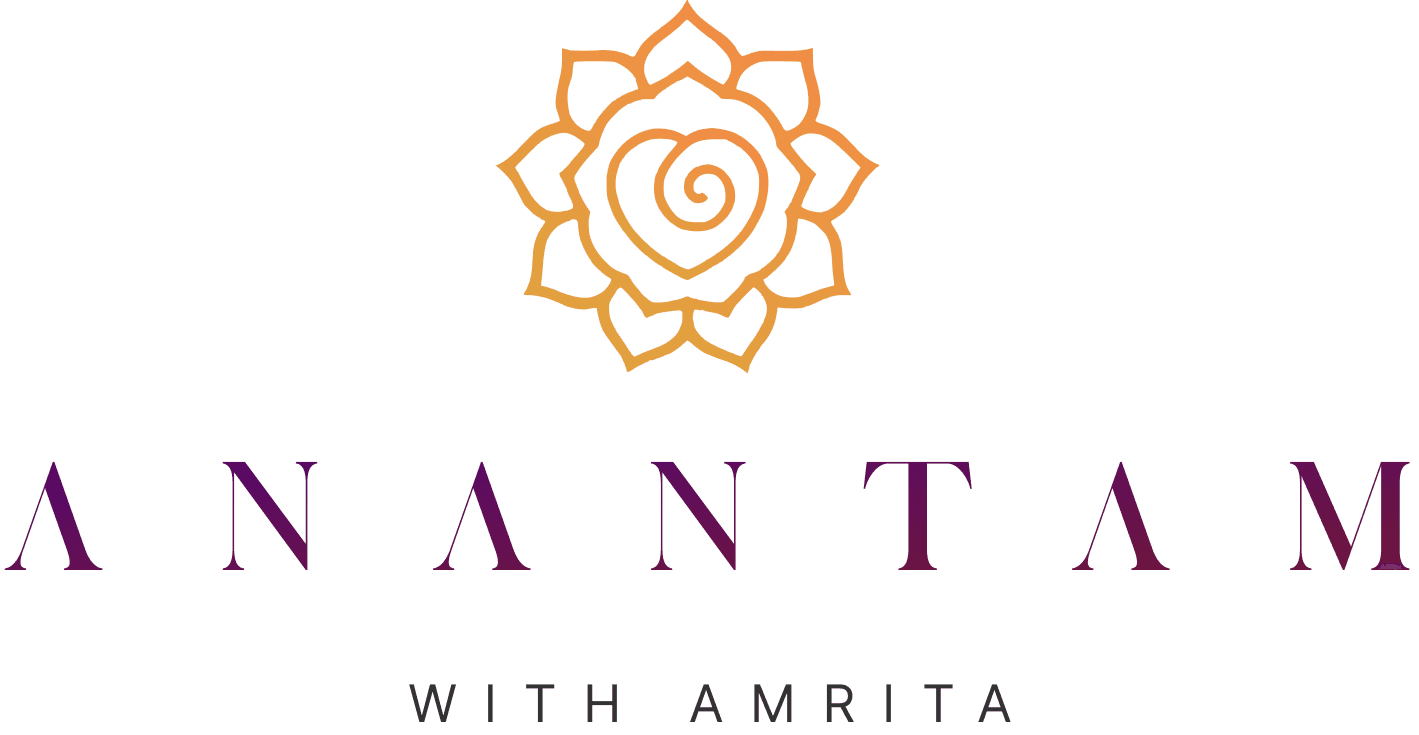 HerStrength Logo Image