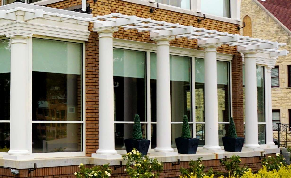 Round non tapered columns
