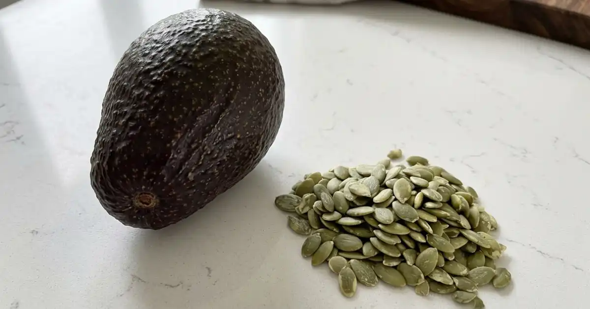 Magnesium rich foods, avocado and pumpin seeds