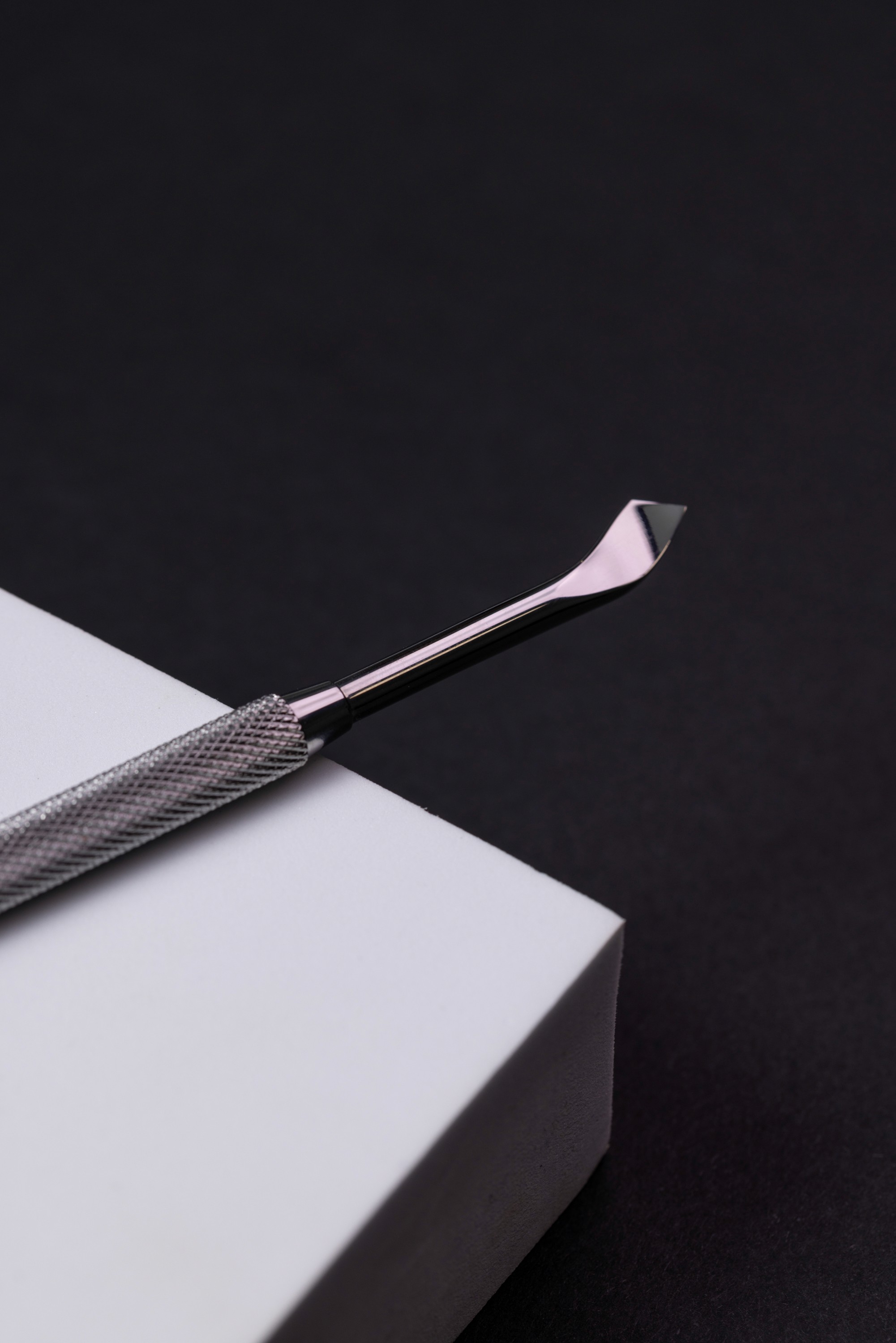 Man wearing VR glasses