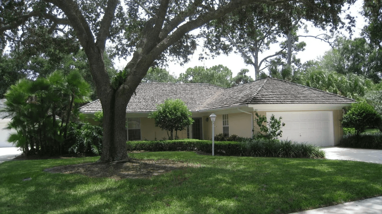 2003 Roof Replacement in Reserve Golf Villas, PGA Village, Port St Lucie with Cedar Shakes
