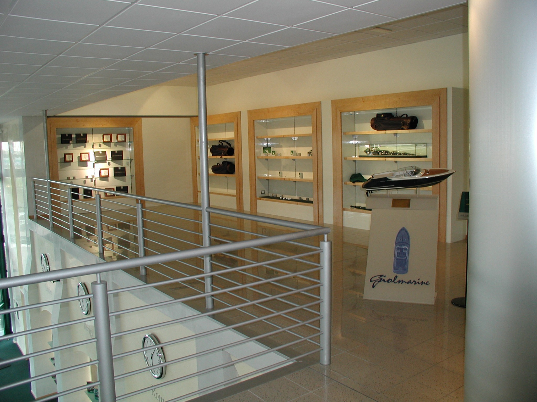 JCARS concessionario auto