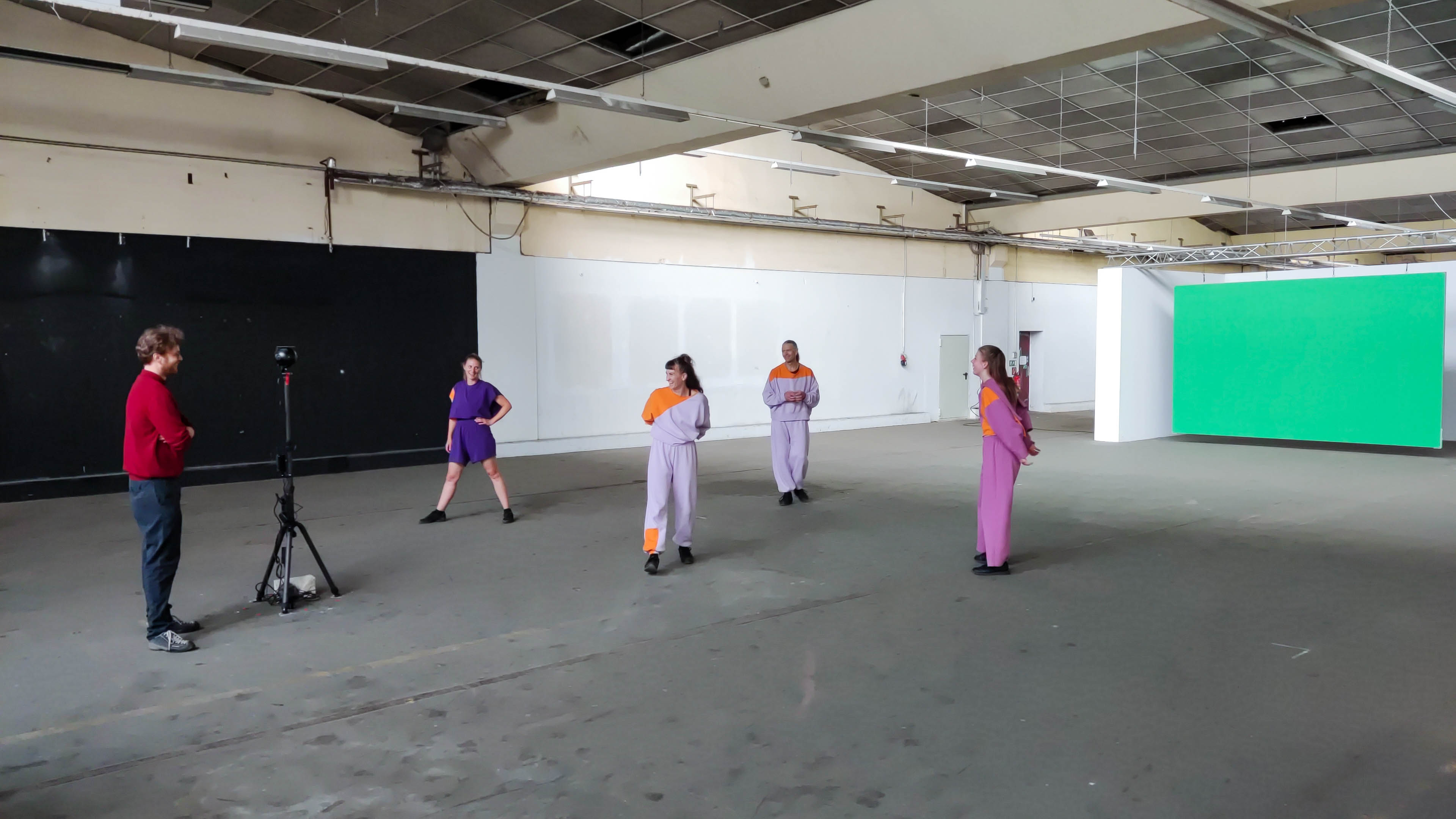 Fake - augmented 360° interactive performance installation