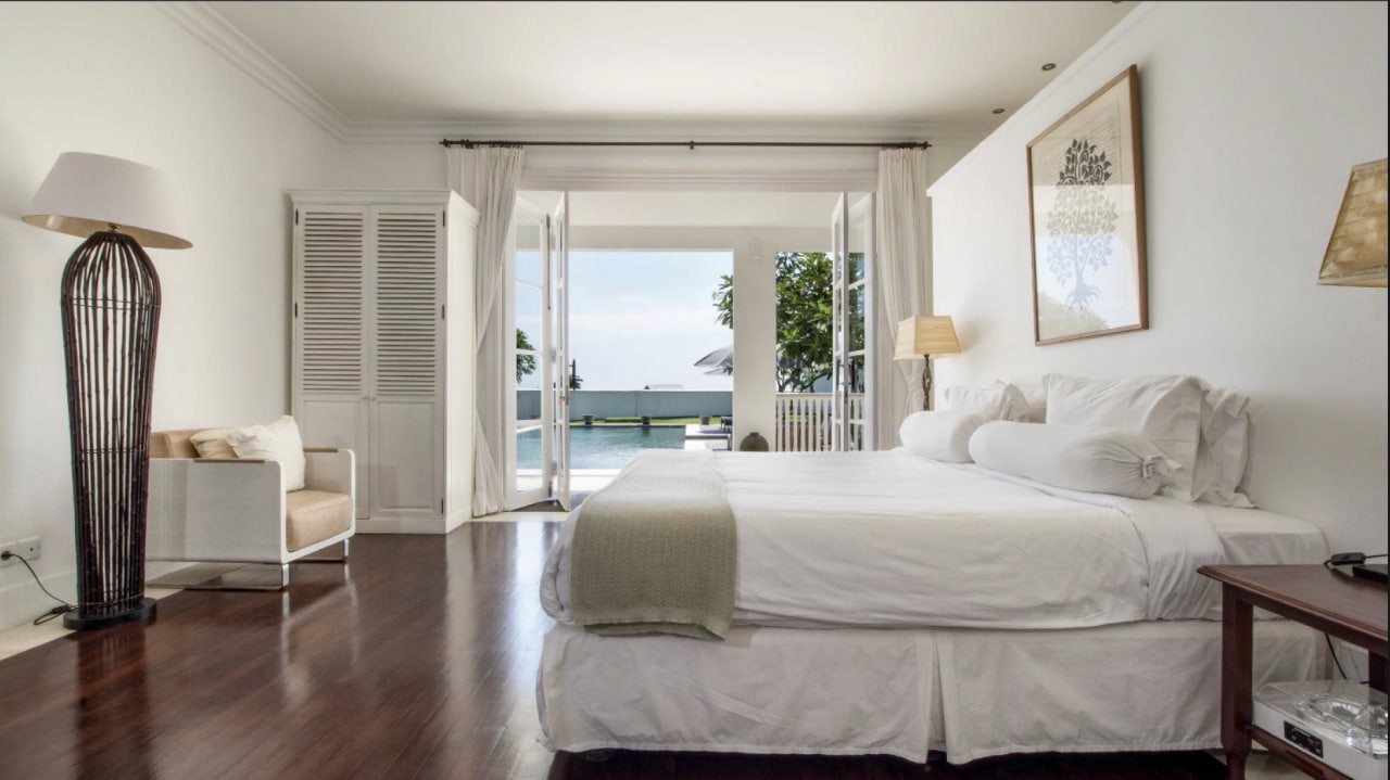 6-bedroom villa 100 meters from Echo Beach in Canggu, first line