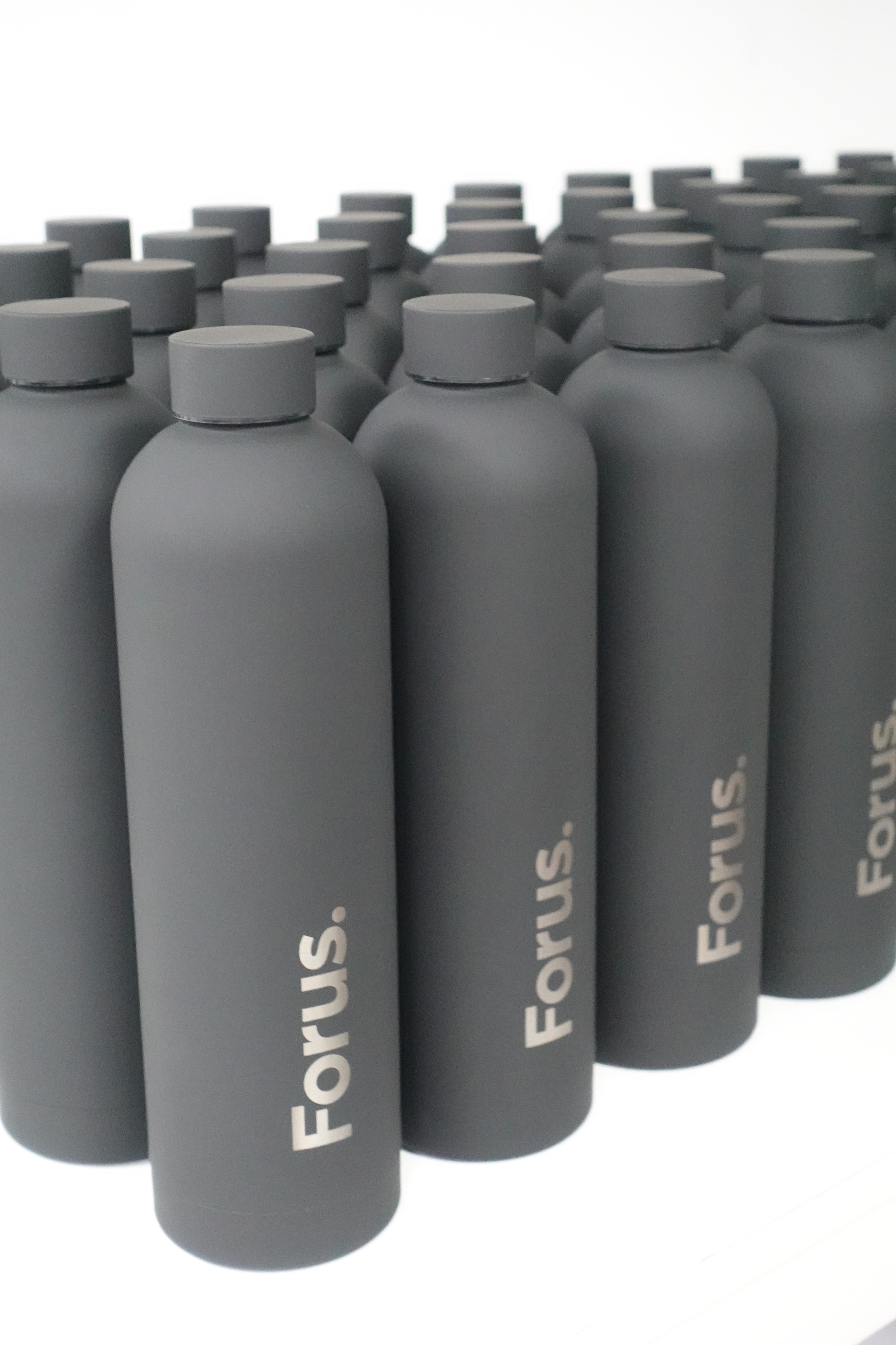 stainless-steel-tumbler-branding-and-customization-engraving-black-ink-graphics