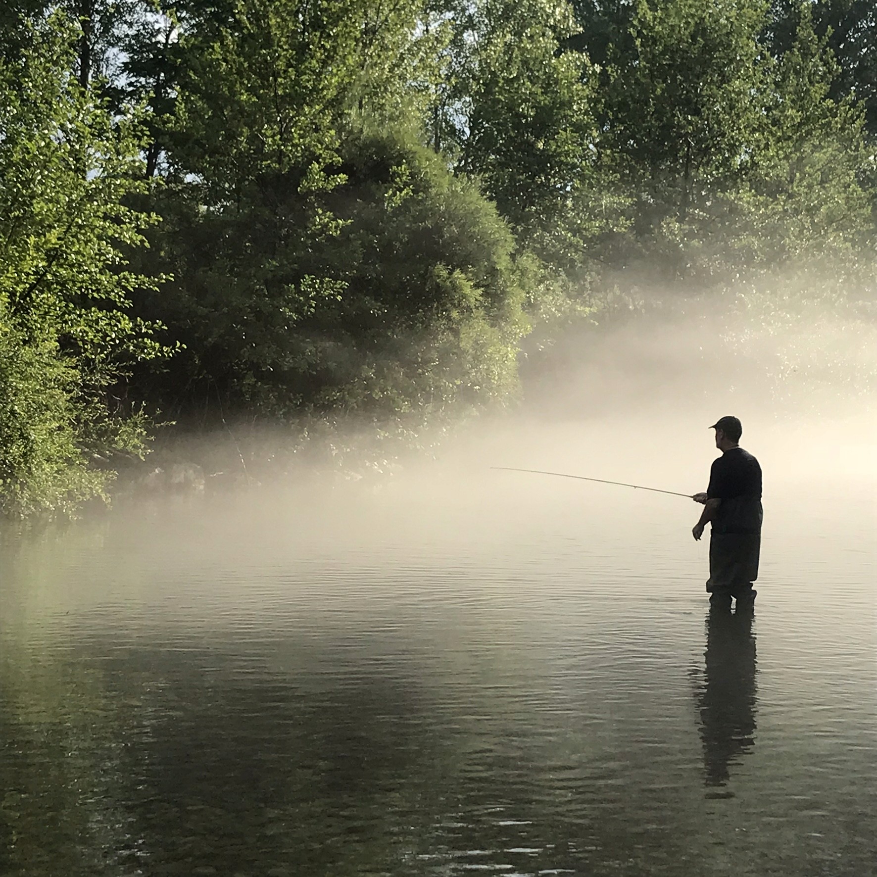 Book your fly fishing adventure on the Tiber River in Tuscany, Italy. Enjoy catching trout in stunning waters and savor the region's delicious food and wine. Expert guides will teach you dry fly, streamer, and nymph fishing techniques. Perfect for a picturesque Italian excursion.