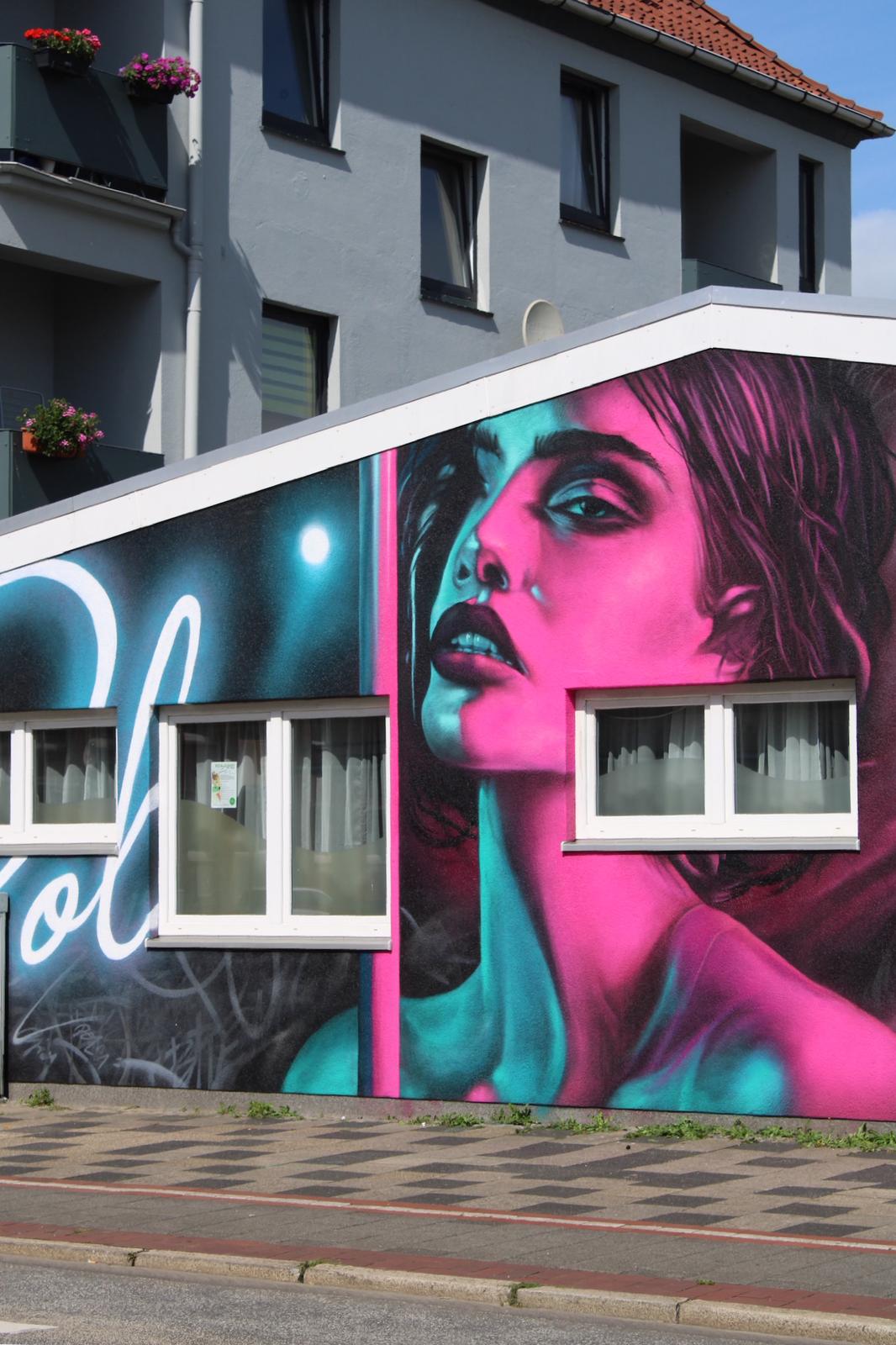 Bremerhaven Mural Art Pole Dance Studio