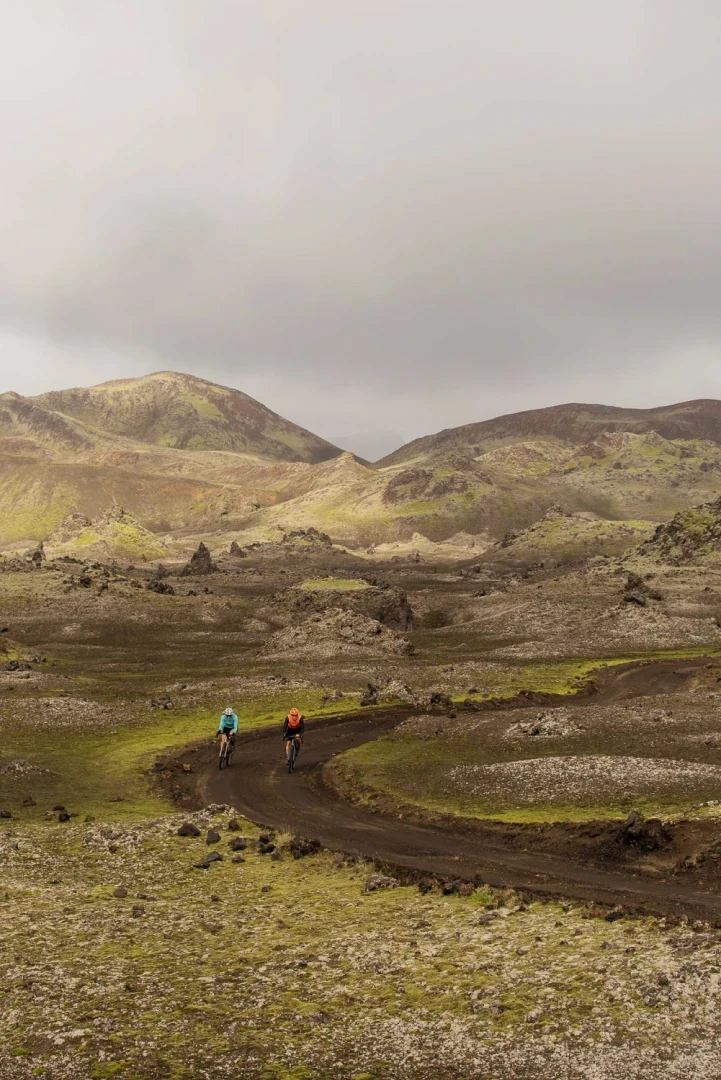 two people cycle Iceland highlands hero gravel