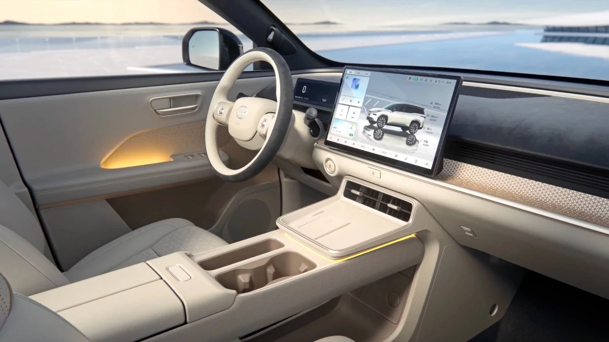 Geely Galaxy M9