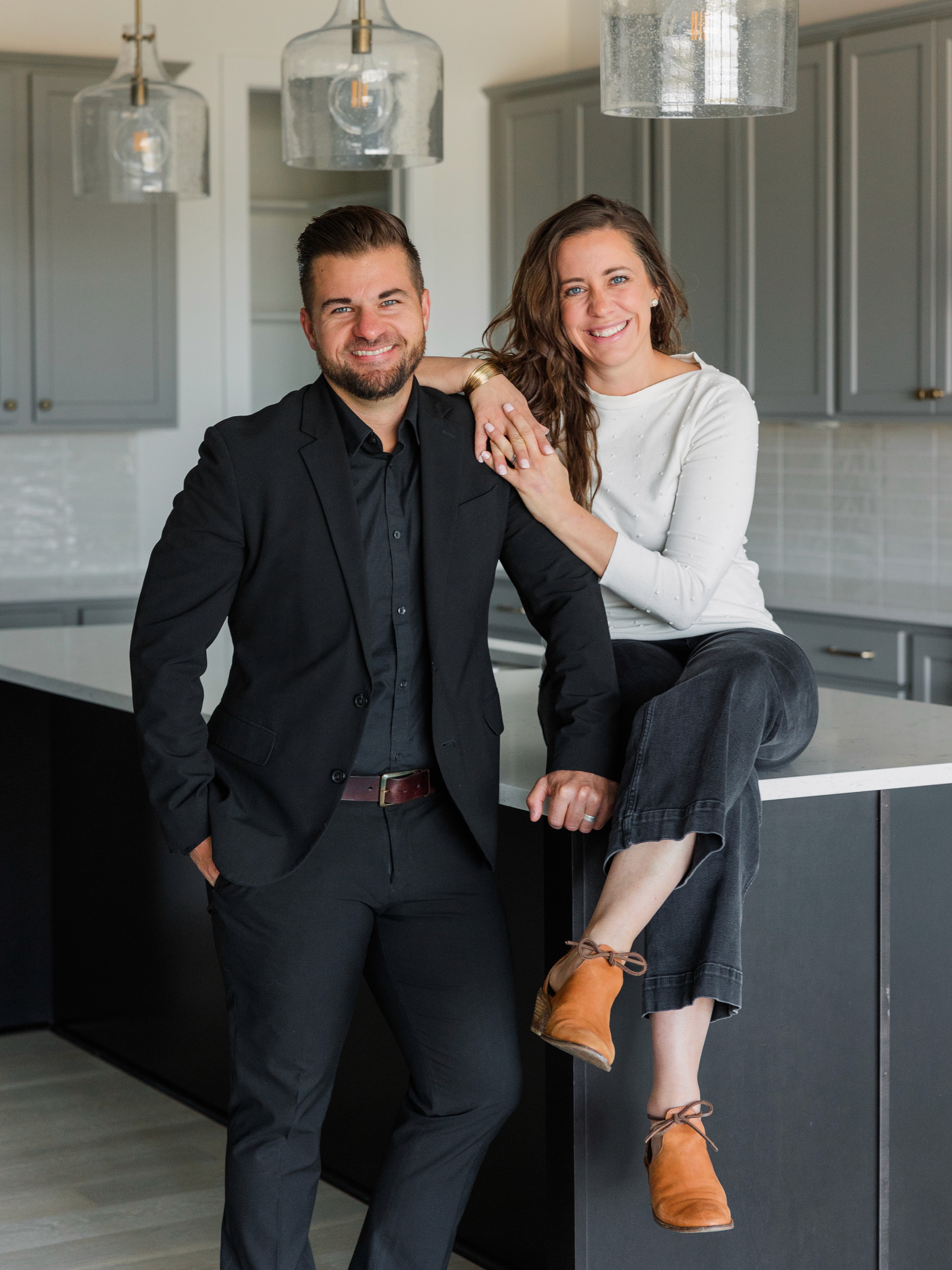 portrait of Andrew and Rachel Duncan in home