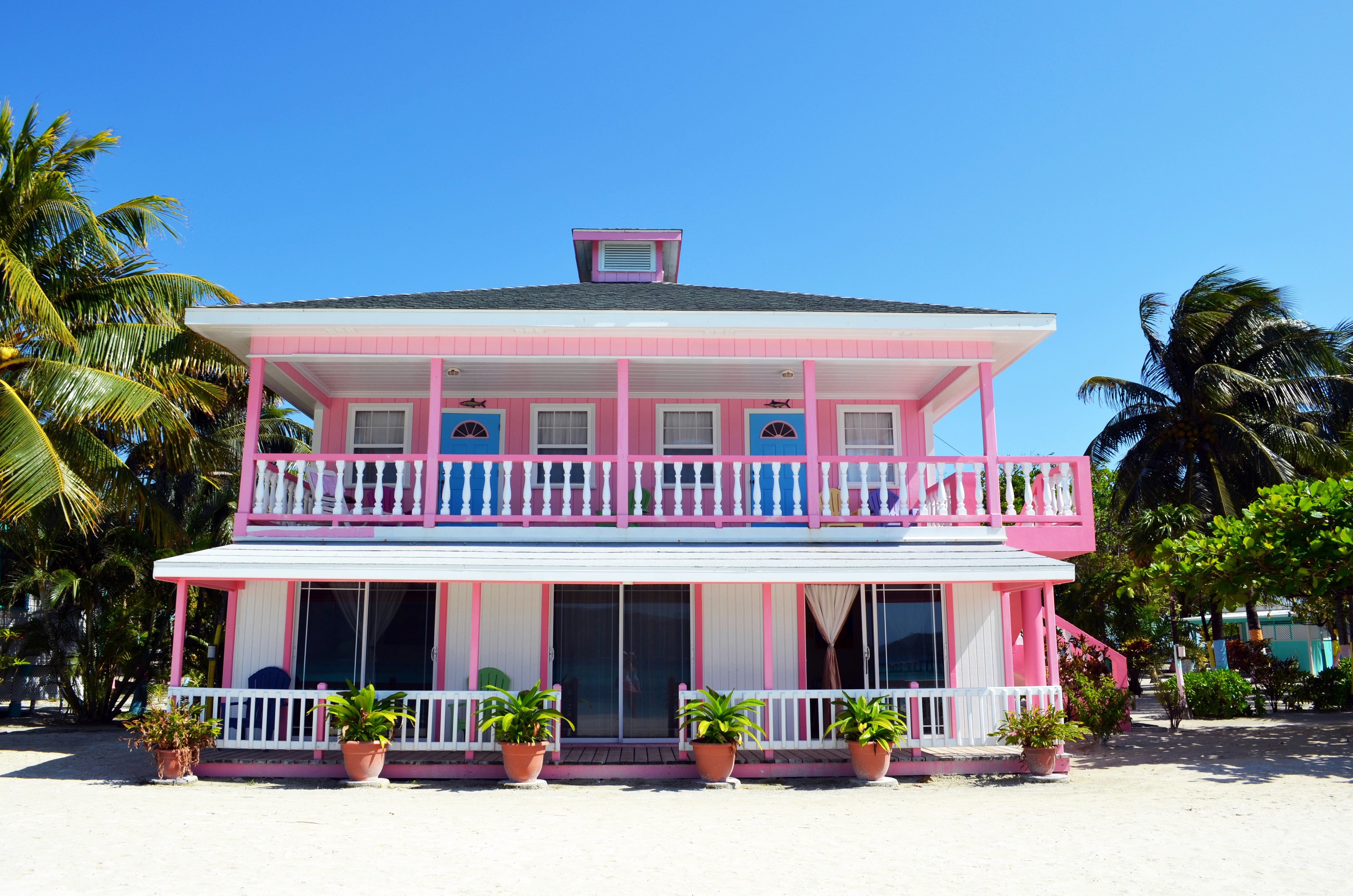 pink house 