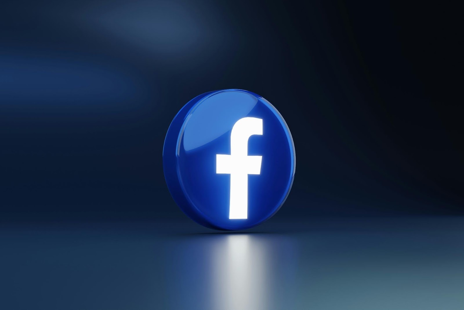 Graph illustrating improved ROI through strategic Facebook advertising