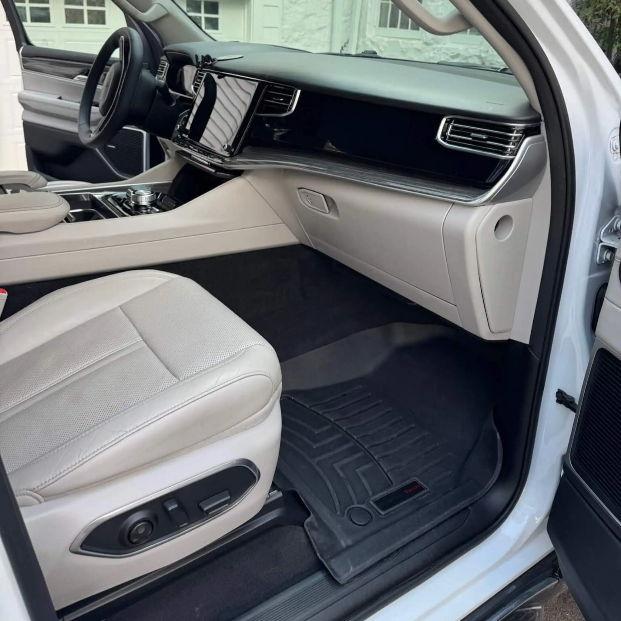 Complete Interior Refresh in Lookout Mountain TN