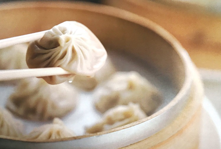 Steamed Crab meat & Pork Xiao Long Bao