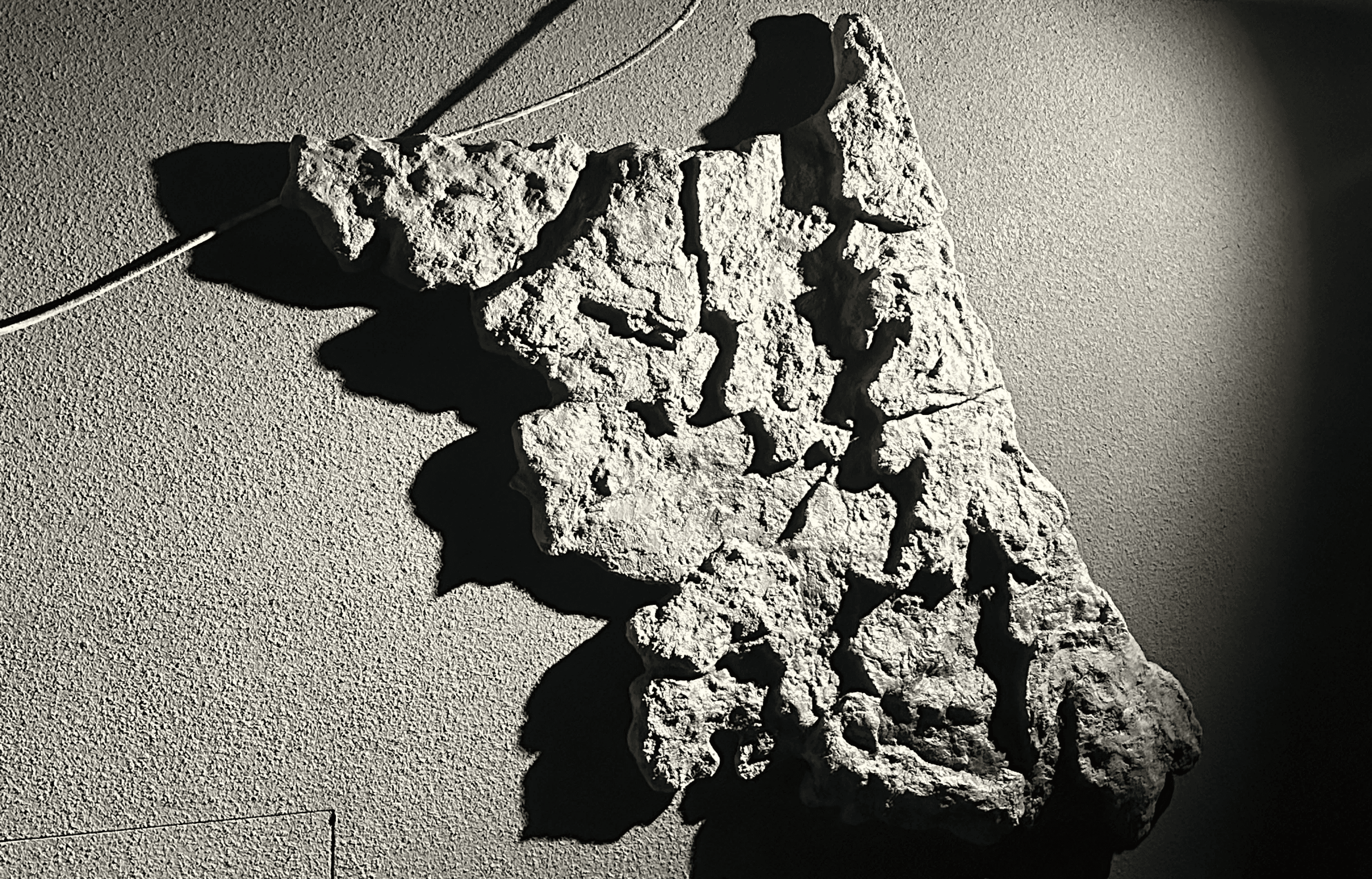 강원도 춘천 아트월 완성 전경, 석부조 벽면 조형물 / Completed Gangwon-do Chuncheon stone relief artwall, wall-mounted sculpture